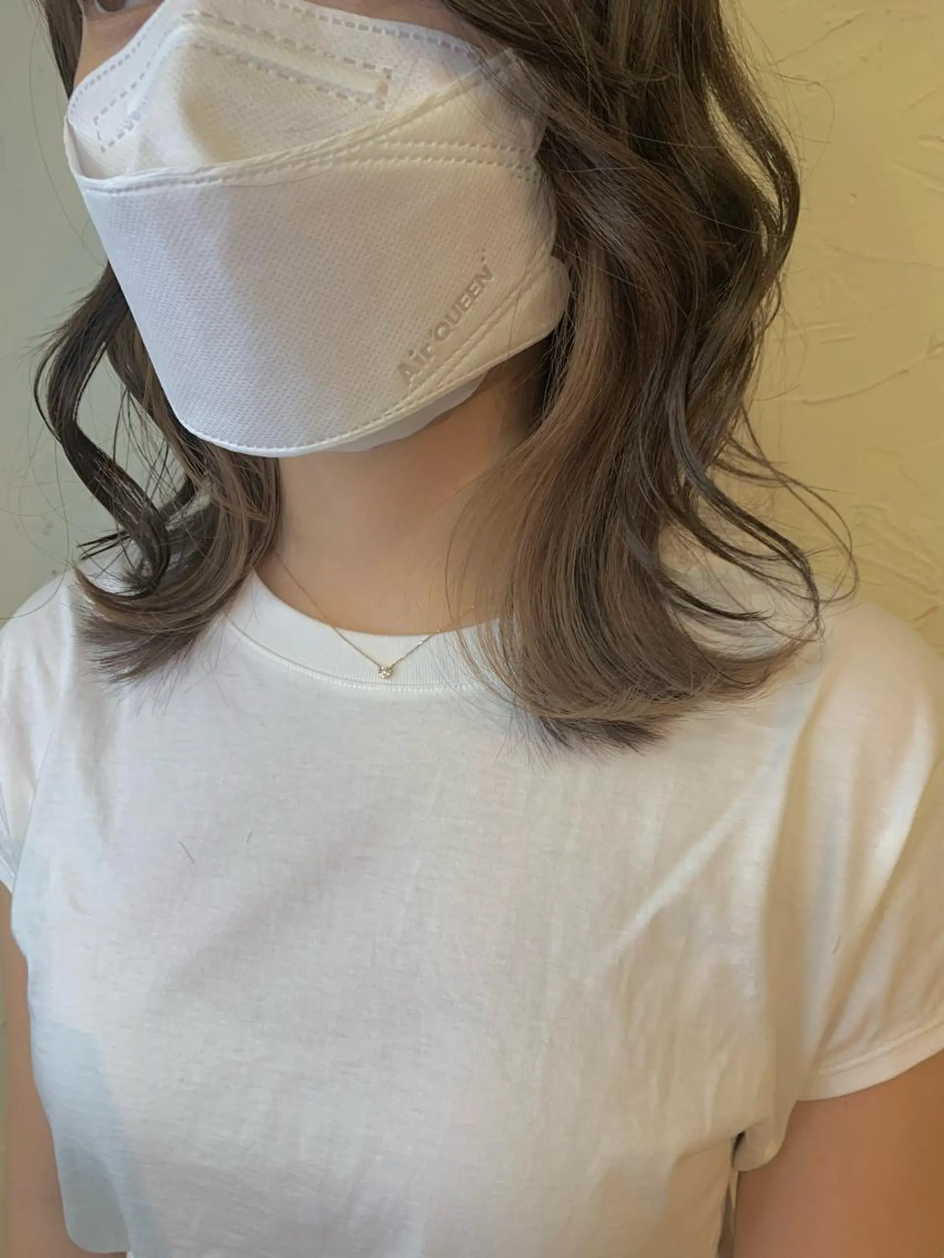 ミディアム 深沢 秀のヘアスタイル