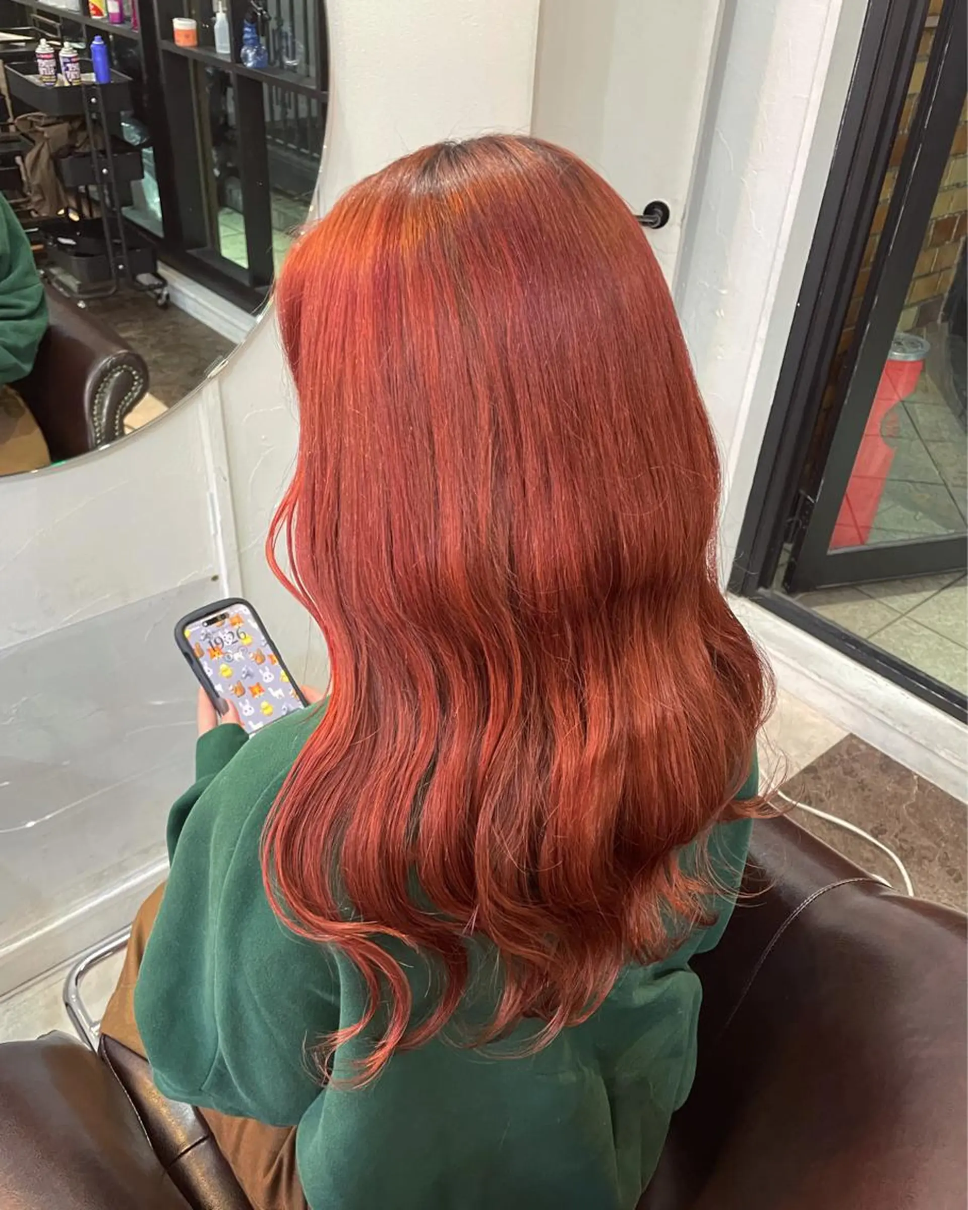 ロング カラー なつき/派手髪カラー /艶髪カラーのヘアスタイル