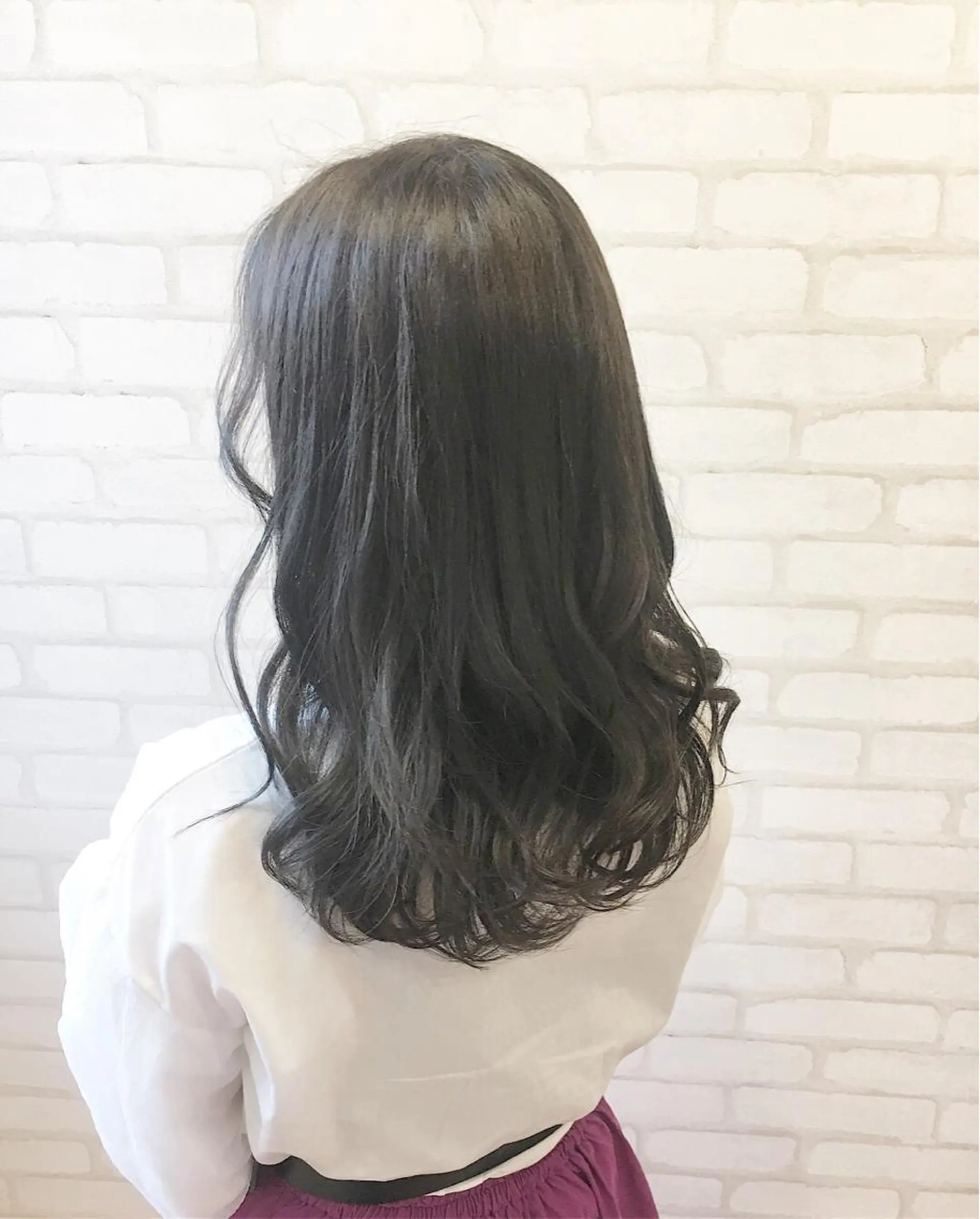 セミロング カラー ヘアアレンジ グレージュ ヘアカラー トリートメント ヘッドスパ ✨艶髪✨透明感✨ 山内大樹のヘアスタイル