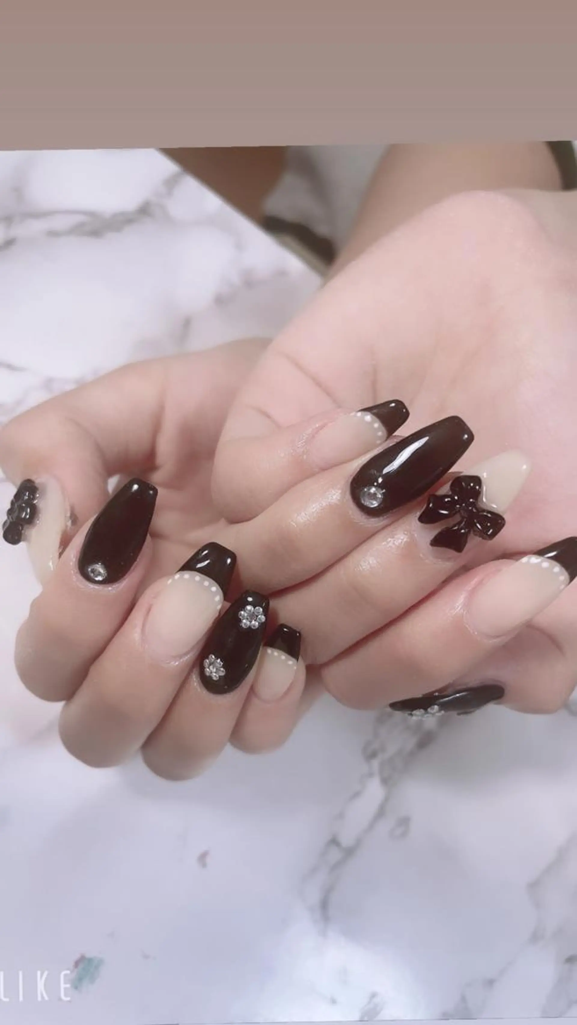 ネイル 高草木 桃香のネイルデザイン