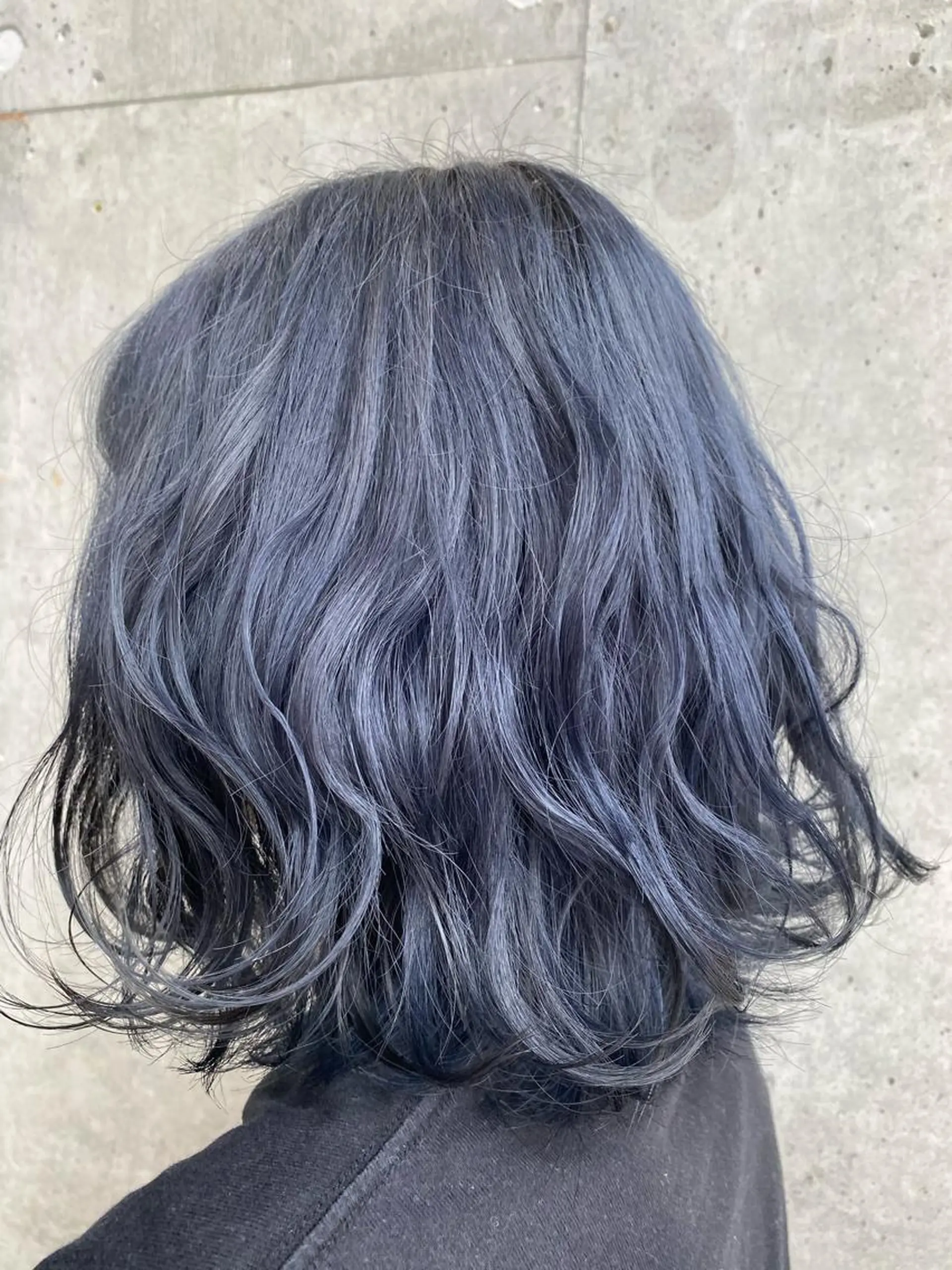 ミディアム カラー な つのヘアスタイル