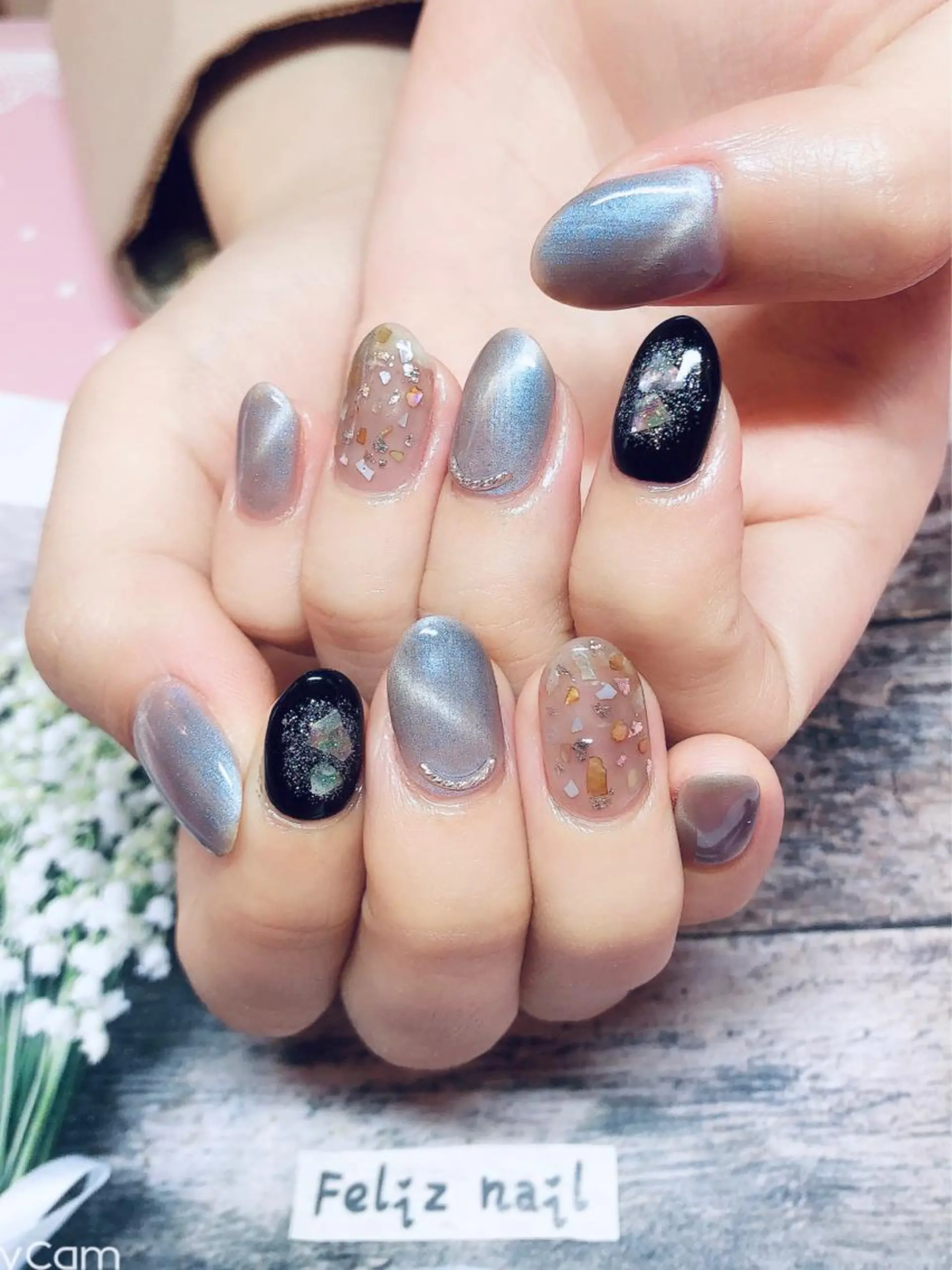 ネイル ジェルネイル ゴージャス マグネットネイル パラジェル ハンドネイル ユキカ （ネイリスト）のネイルデザイン