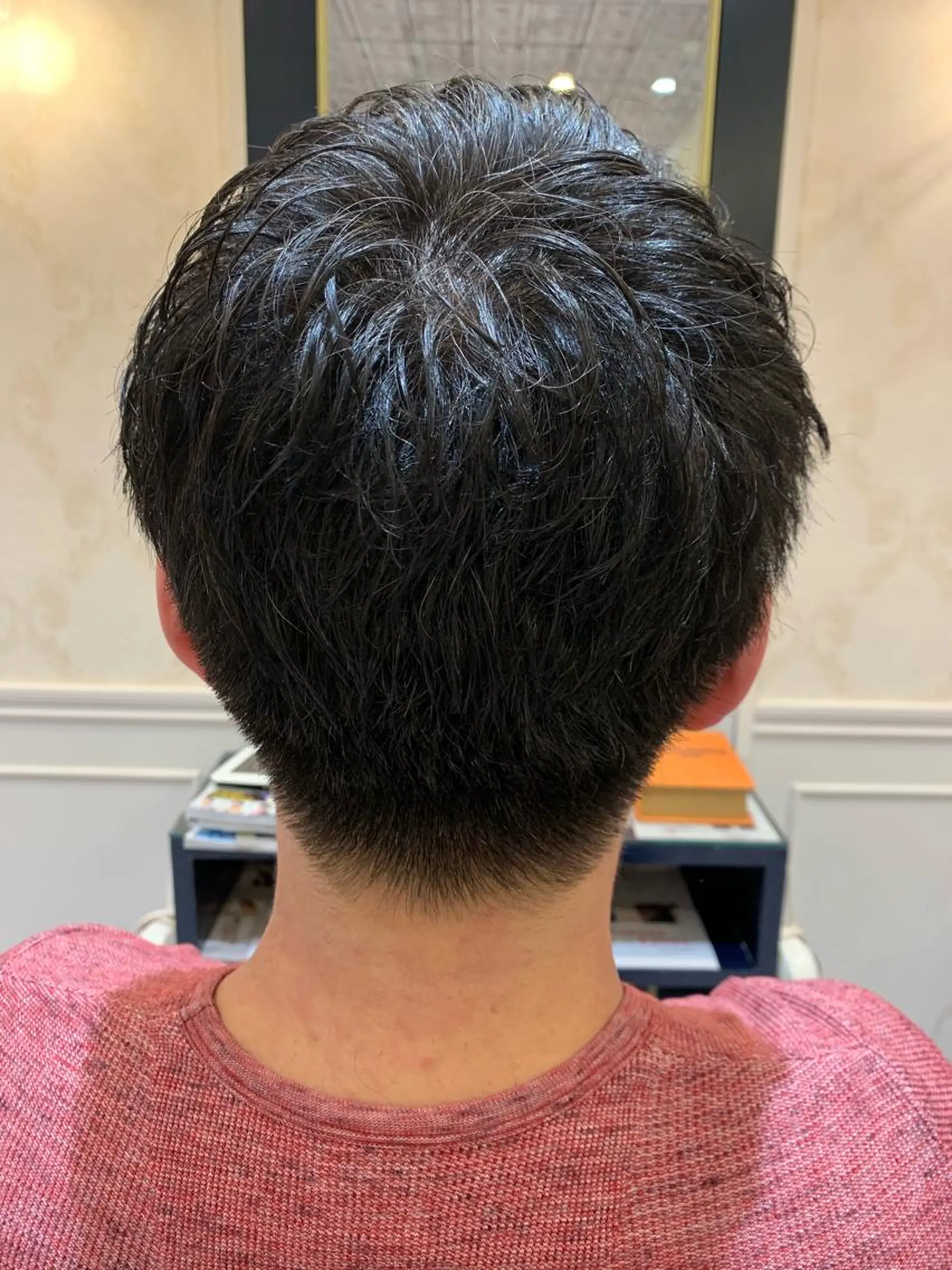 メンズ 粟田 めぐみのヘアスタイル