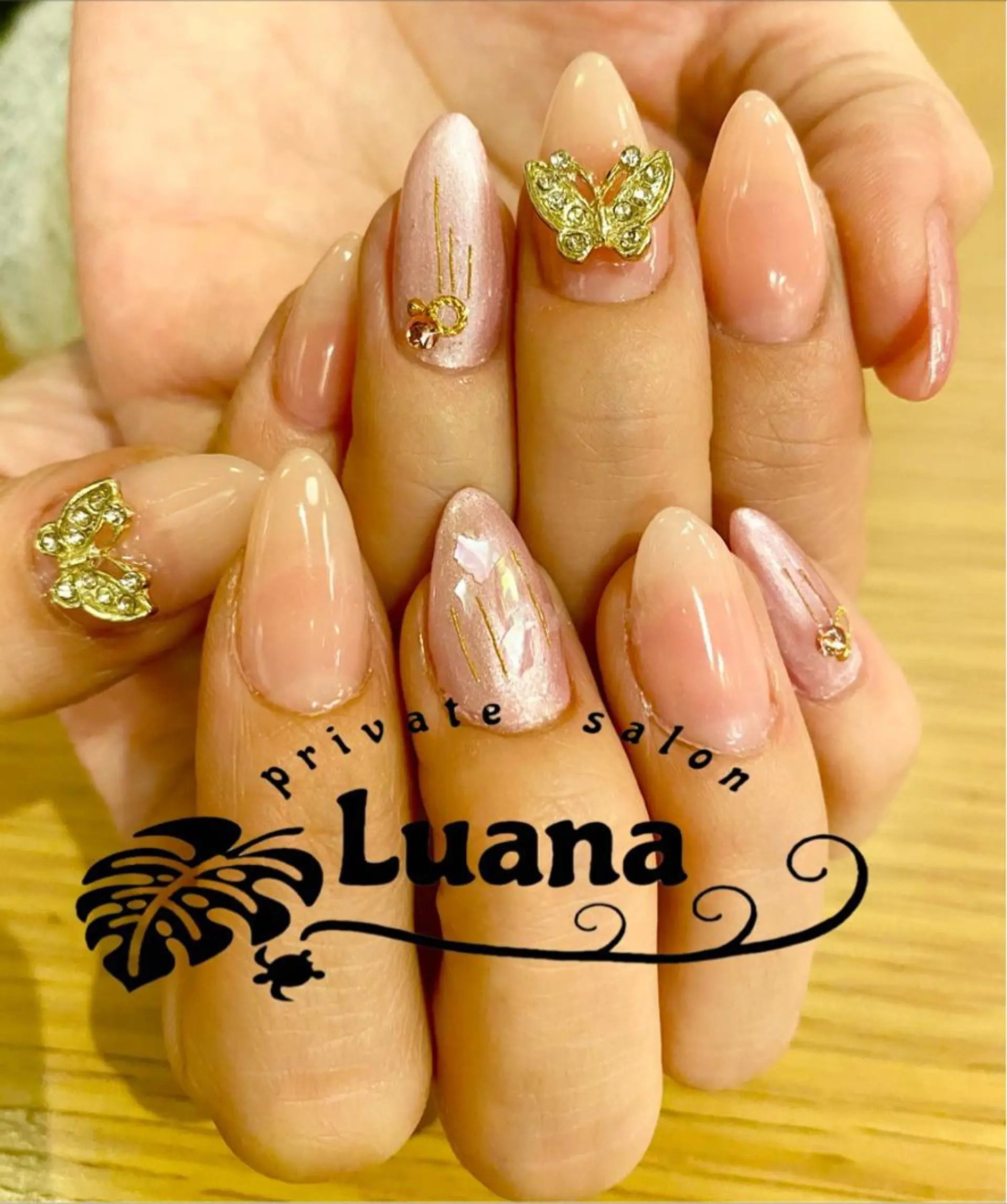 ネイル 自宅ネイルサロン ルアナのネイルデザイン