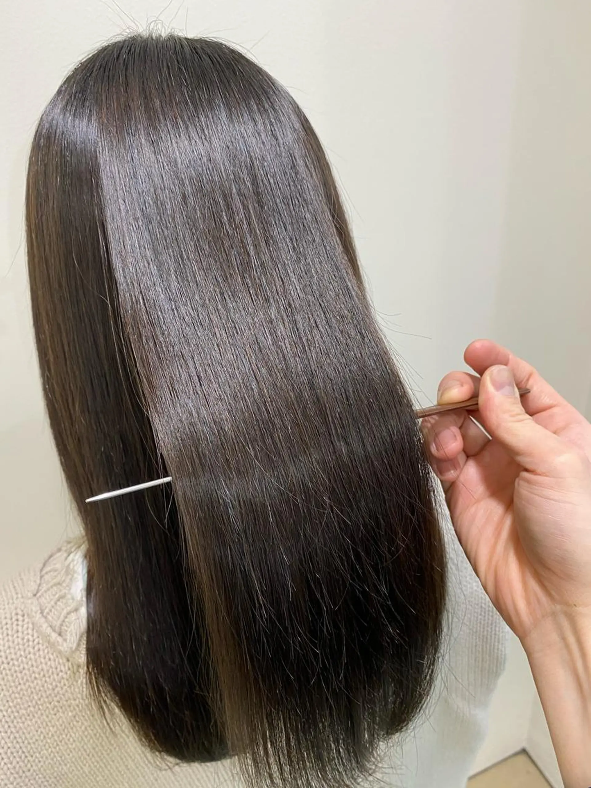 ロング 髪質改善 縮毛矯正 トリートメント 酸熱トリートメント カット パーマ 縮毛矯正 トリートメント コテ巻き風パーマ/ 髪質改善/河島恭平のヘアスタイル