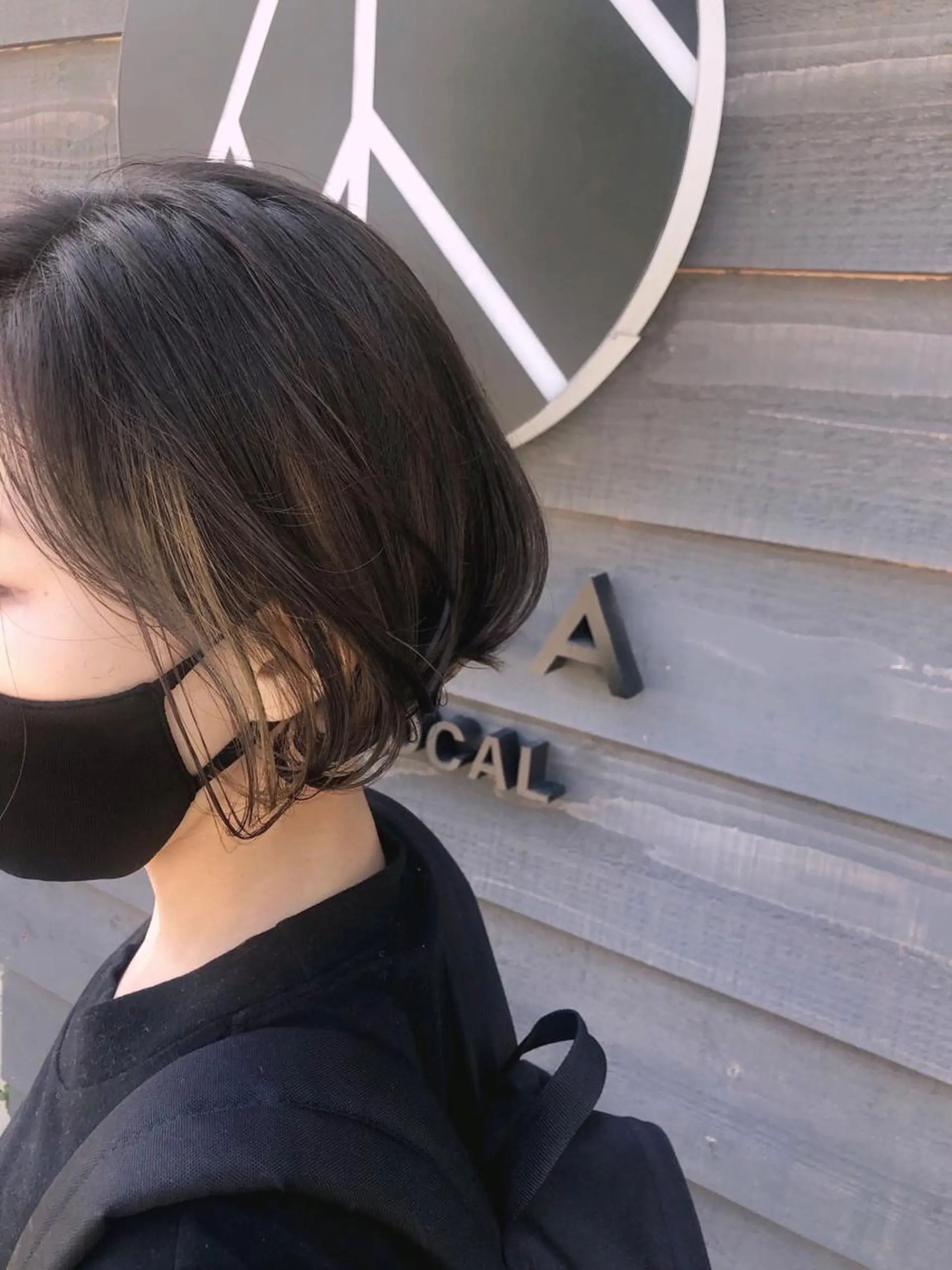 ミディアム カラー ベージュカラー ブラウンカラー インナーカラー ボブ カット ヘアカラー トリートメント 山本 芳喜のヘアスタイル