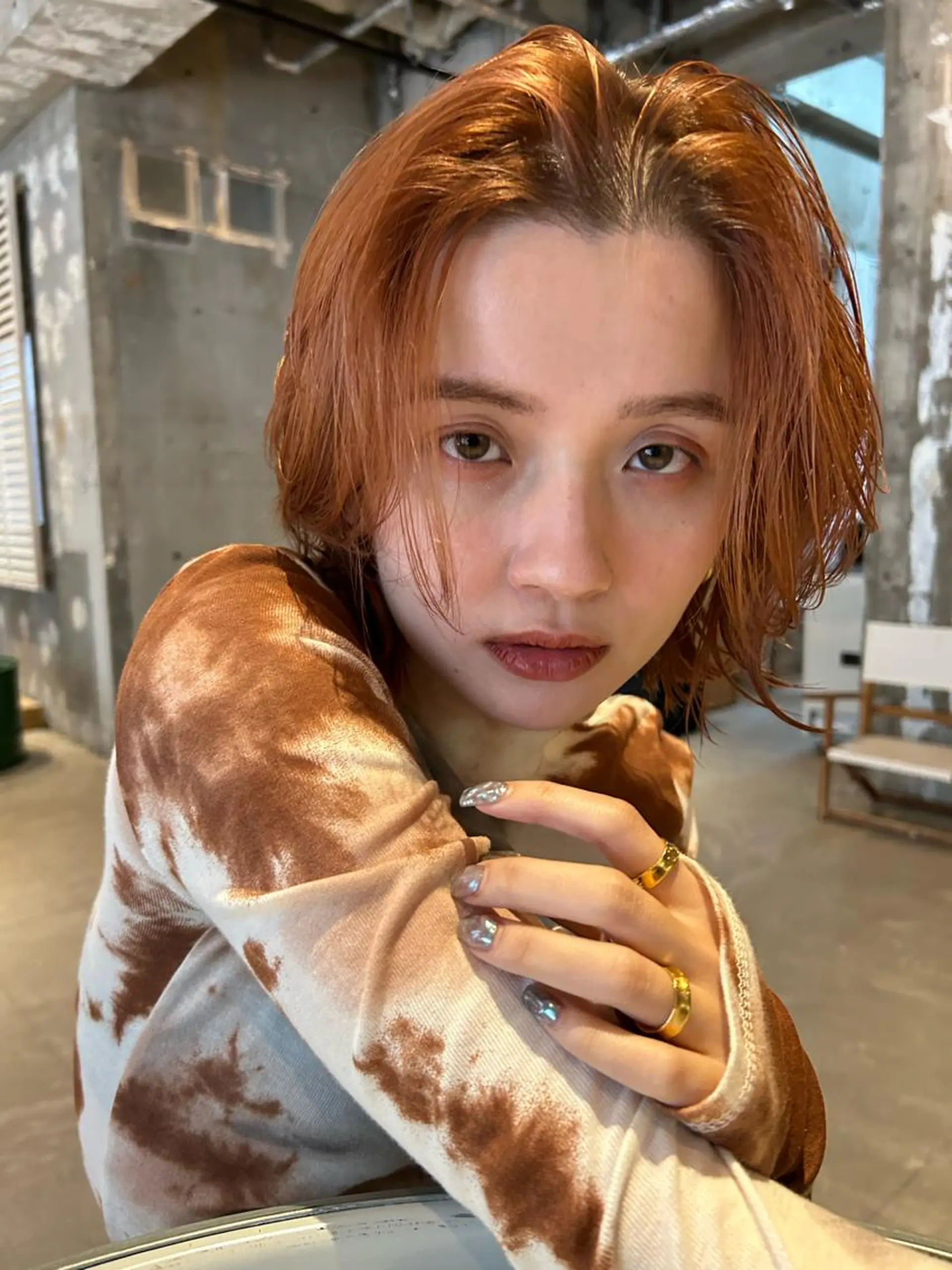 ミディアム カラー カット ヘアカラー トリートメント 一ノ瀬 暁のヘアスタイル