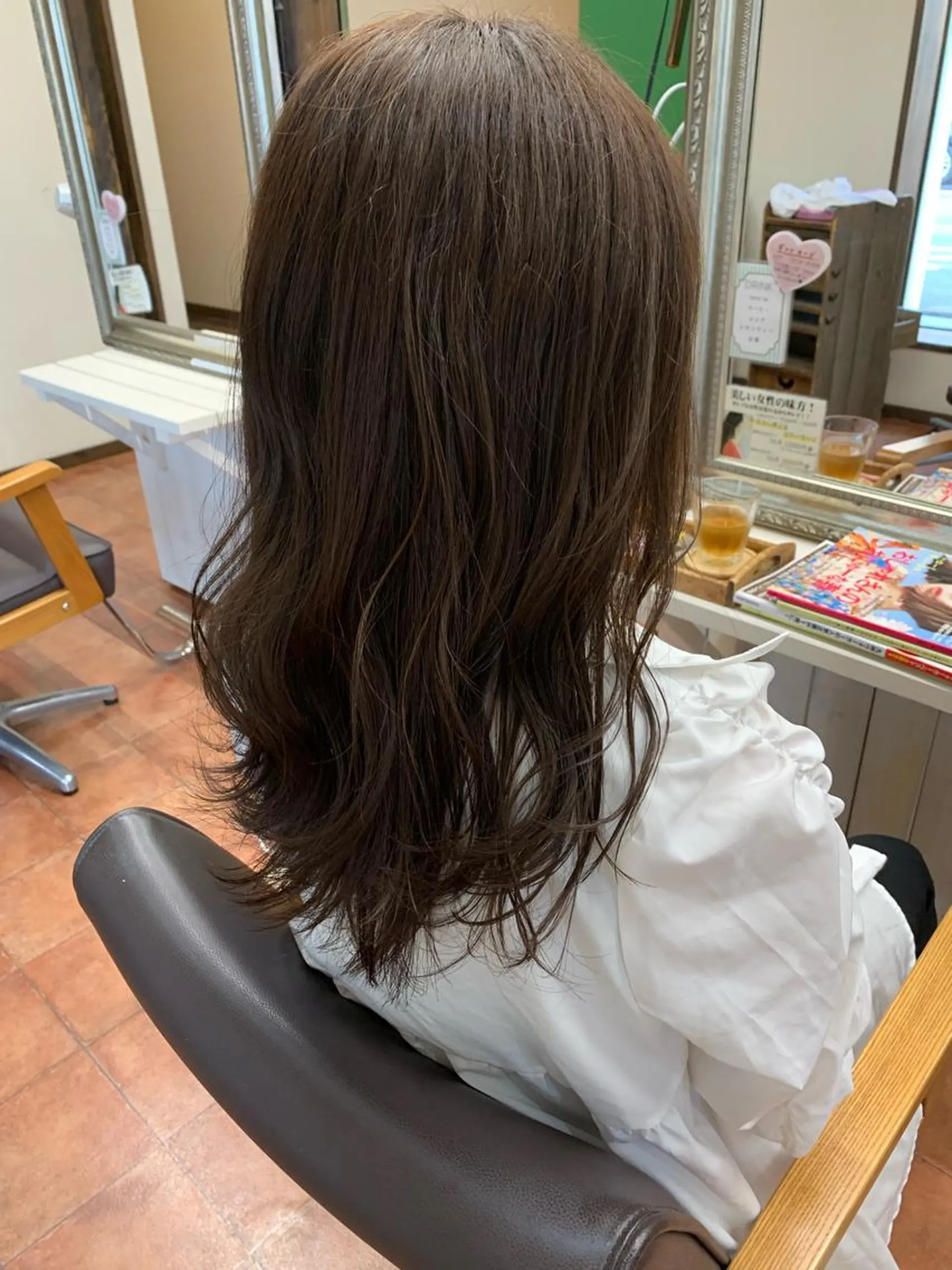 カラー やまだ せりなのヘアスタイル