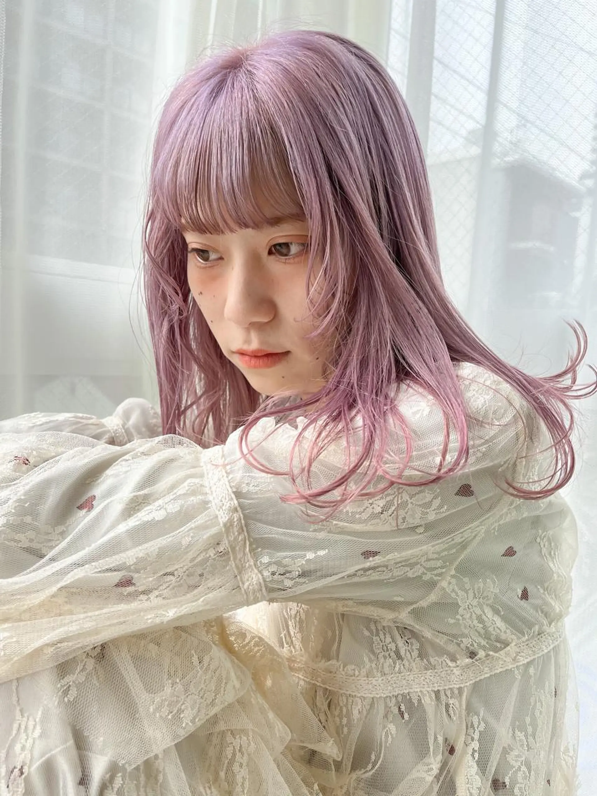 セミロング カラー パーマ ヘアアレンジ メンズ ヘアカラー ハイトーン/顔まわり Nina💒のヘアスタイル