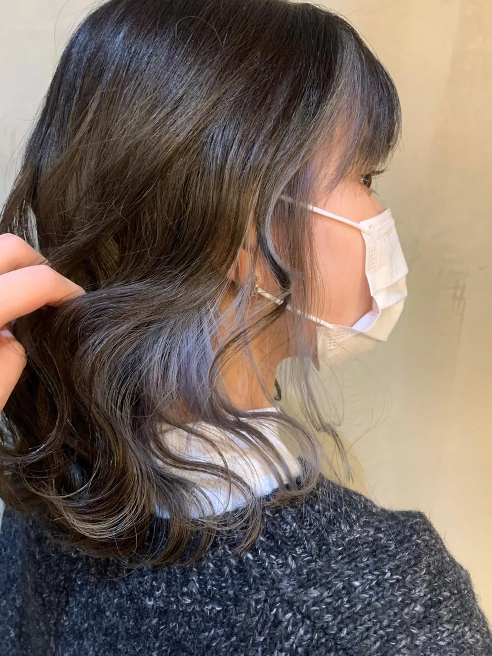 ミディアム カラー 齋藤 みさきのヘアスタイル