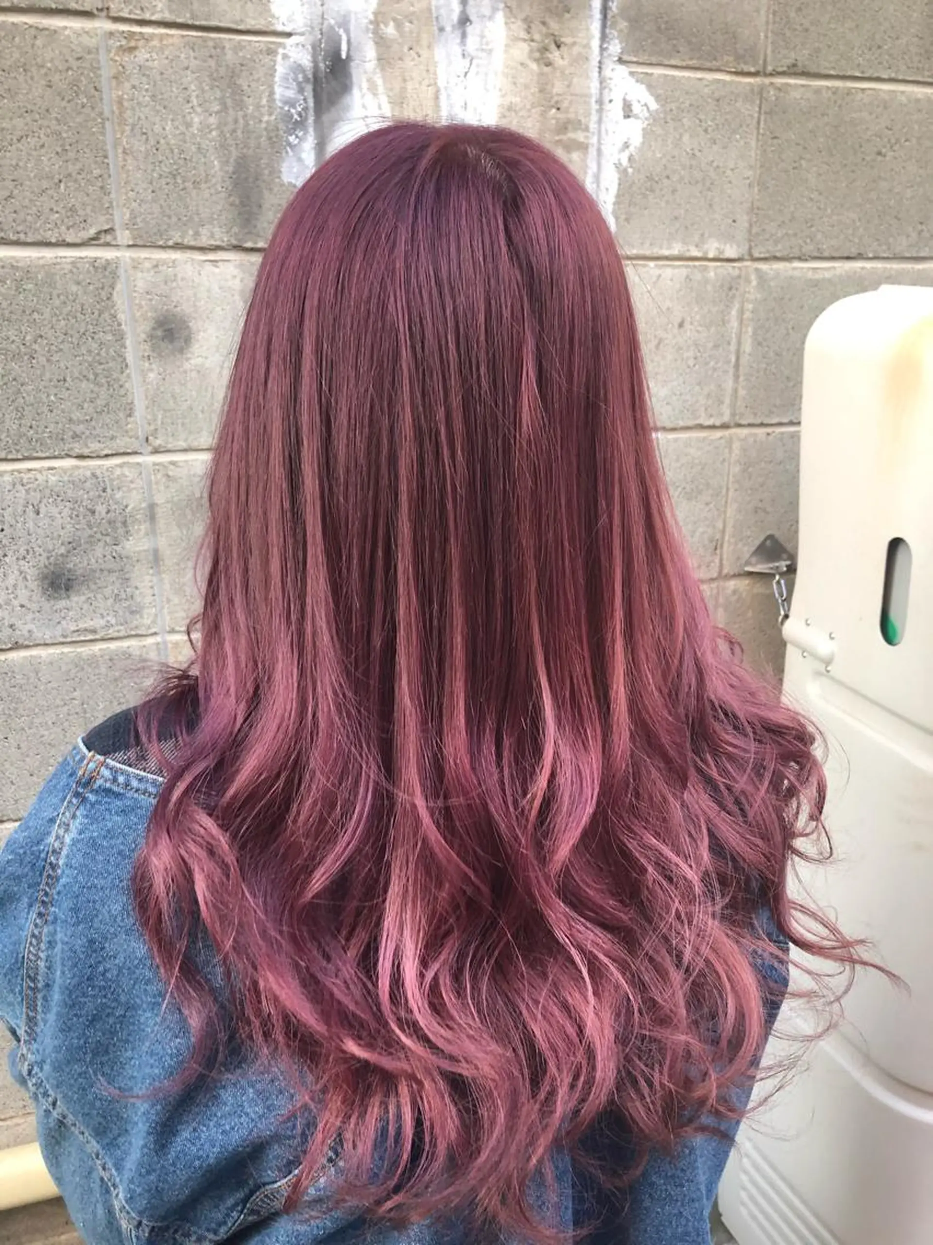 カラー エクステ/コスパ◎ /メンズ!白石宇由のヘアスタイル