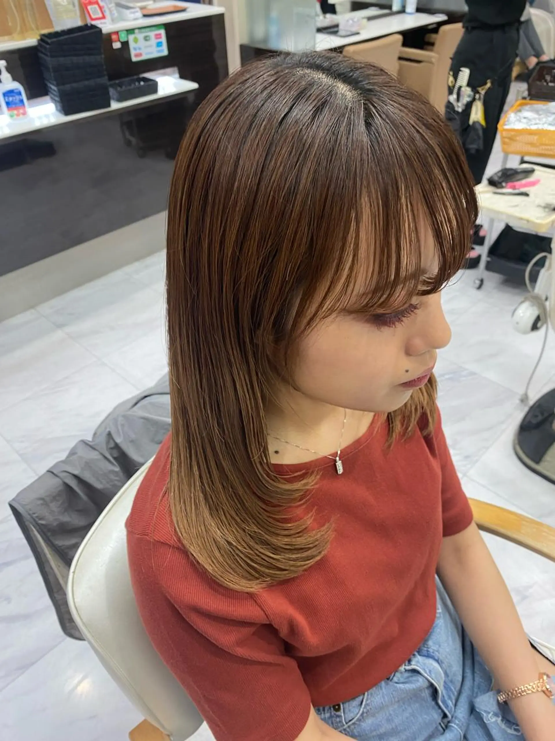 ロング レイヤーカット シャギー 目黒 碧人のヘアスタイル