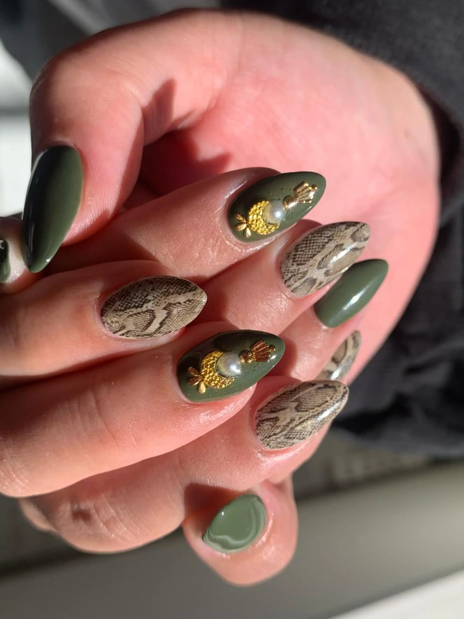 ネイル ハンドネイル nail salon FLEEKのネイルデザイン