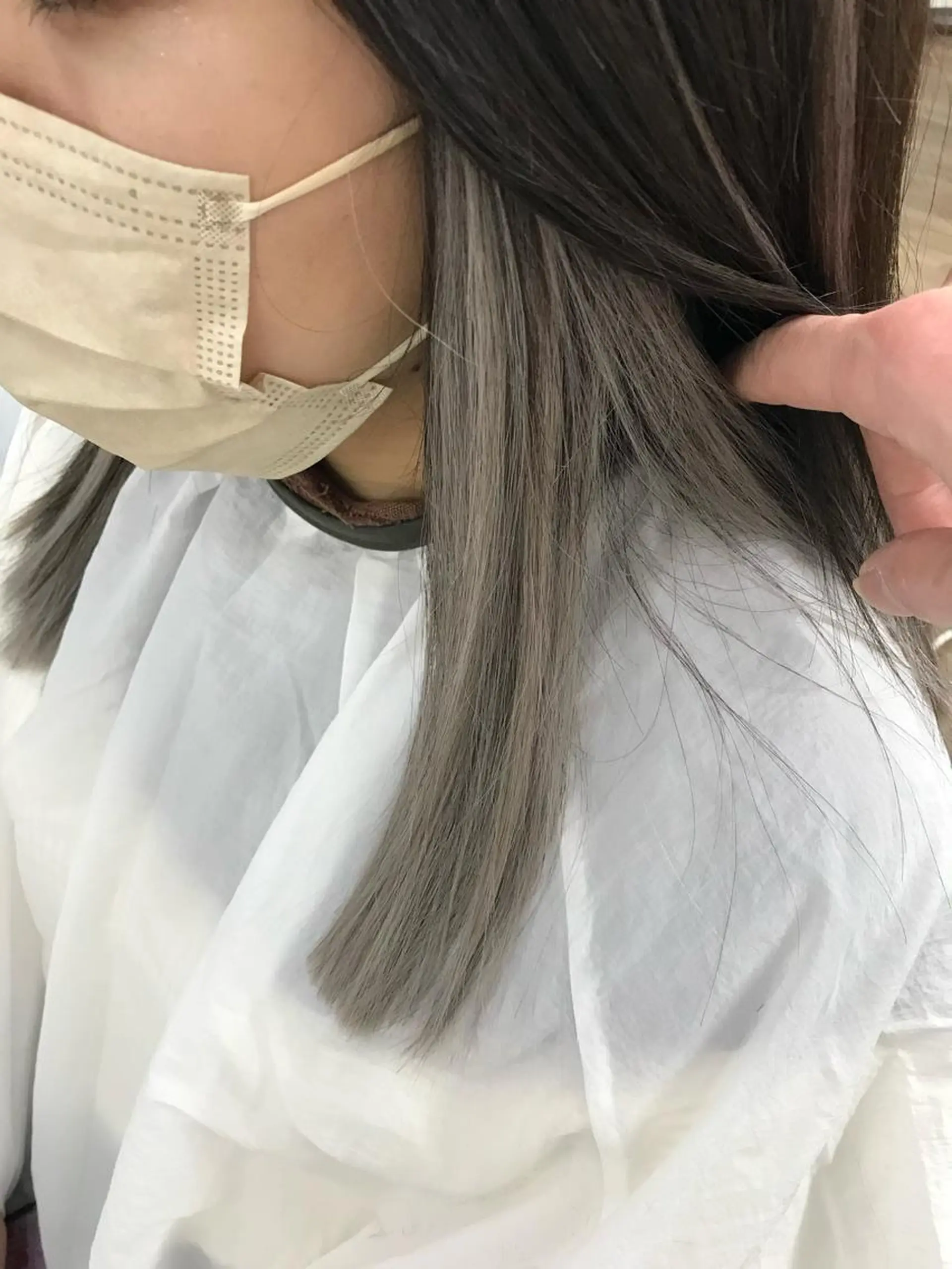 ミディアム カラー ヘアアレンジ エクステ エクステ GLOSS 心斎橋 山上のヘアスタイル