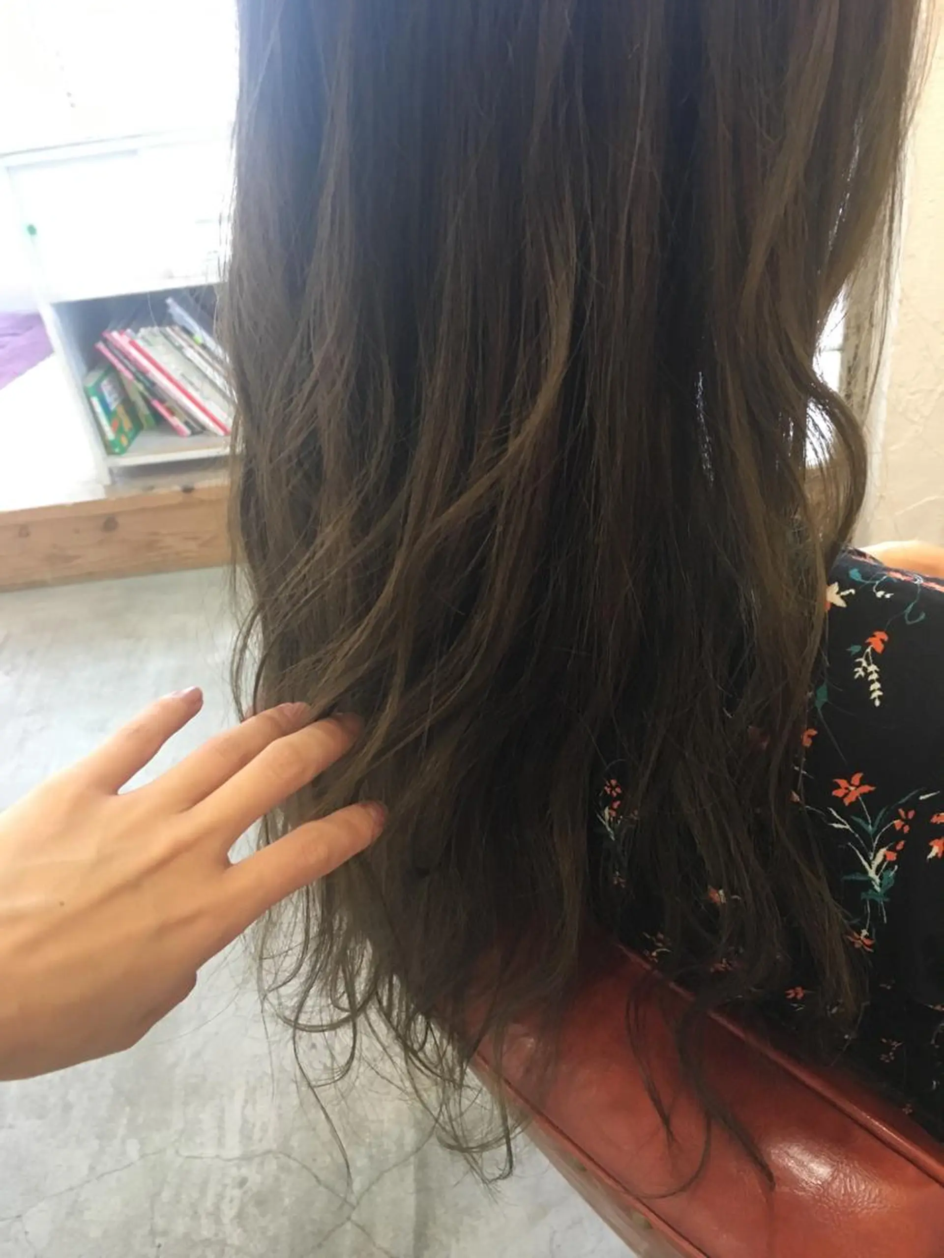 ロング カラー カット ヘアカラー fio マナミのヘアスタイル