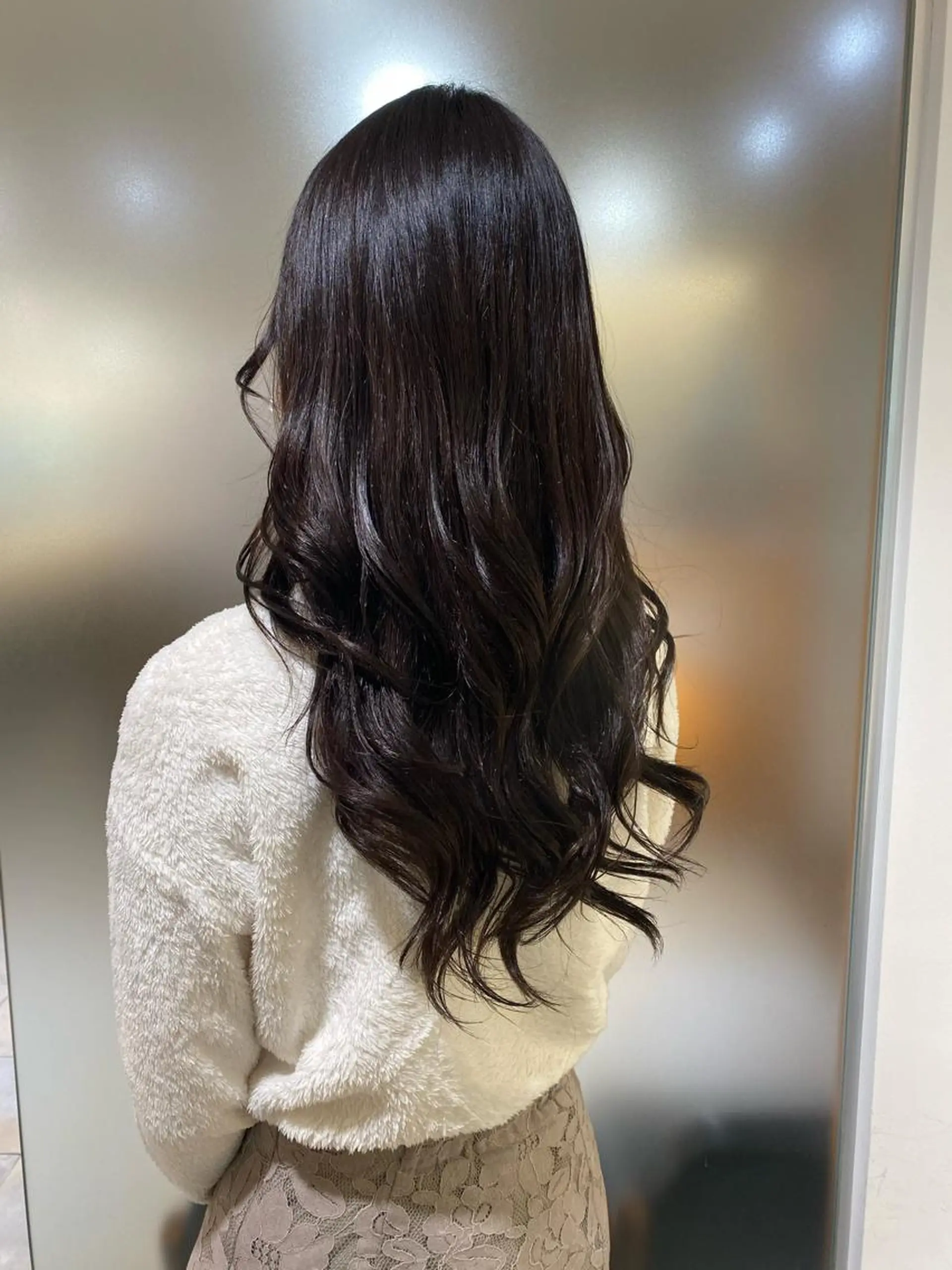 ロング カラー 谷川あかり /ナチュラルパーマのヘアスタイル