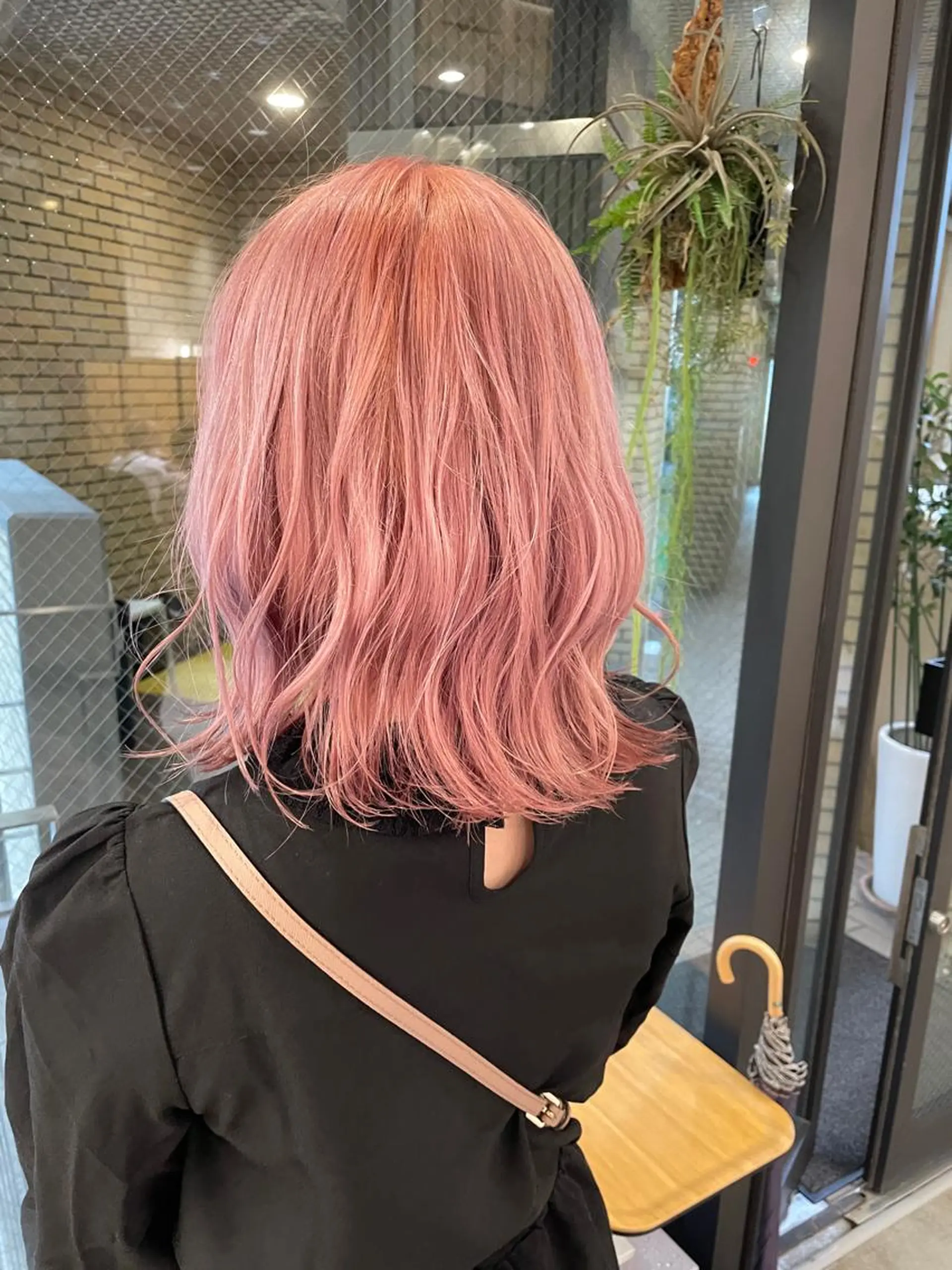 ミディアム カラー ピンクカラー ヘアカラー トリートメント 城　健太郎 💎ハイトーンのヘアスタイル