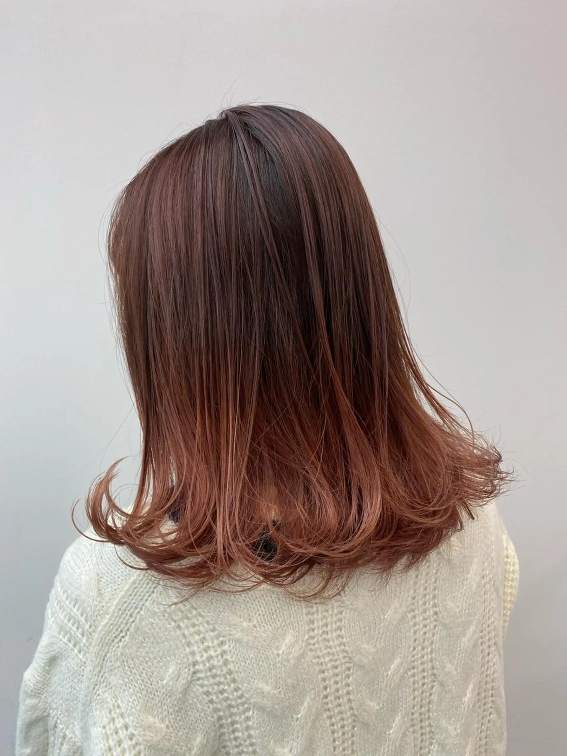 セミロング カラー Unami MIHA☘️*゜のヘアスタイル
