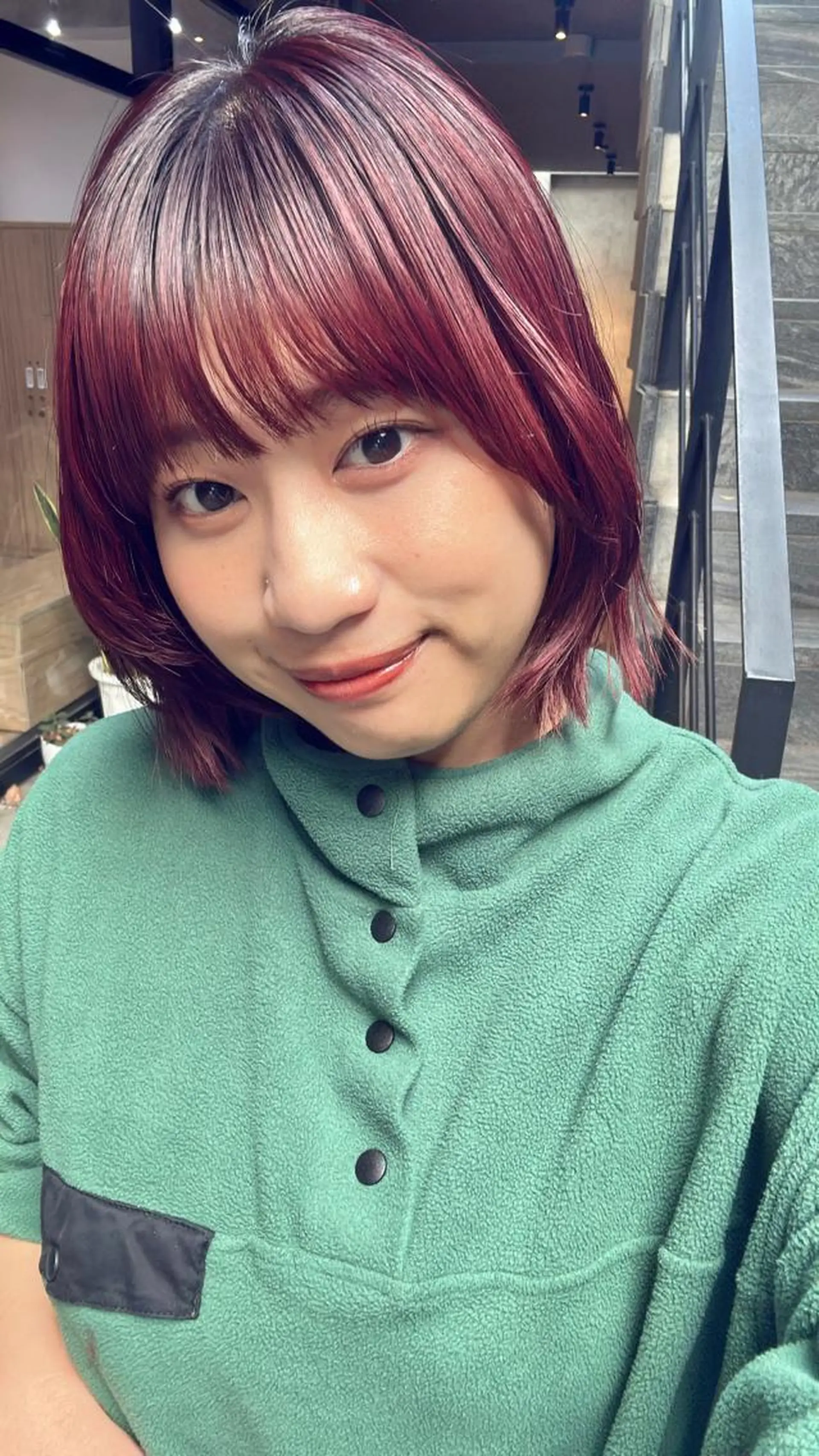 ショート カラー パーマ ヘアアレンジ オレンジピンク ピンクカラー レッドカラー ボブ ウルフカット ボブ/レイヤー/ニュ アンスパーマ/小夏のヘアスタイル