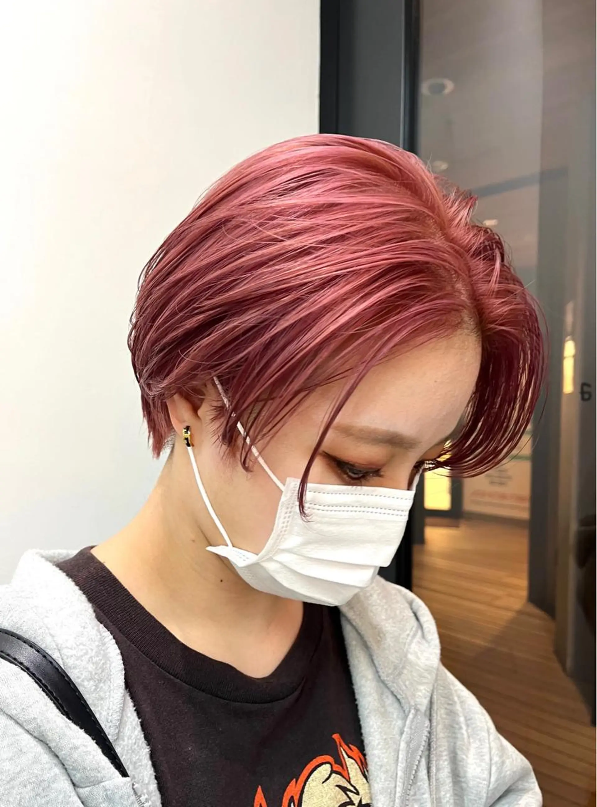 ショート カラー タカノ ノゾミのヘアスタイル