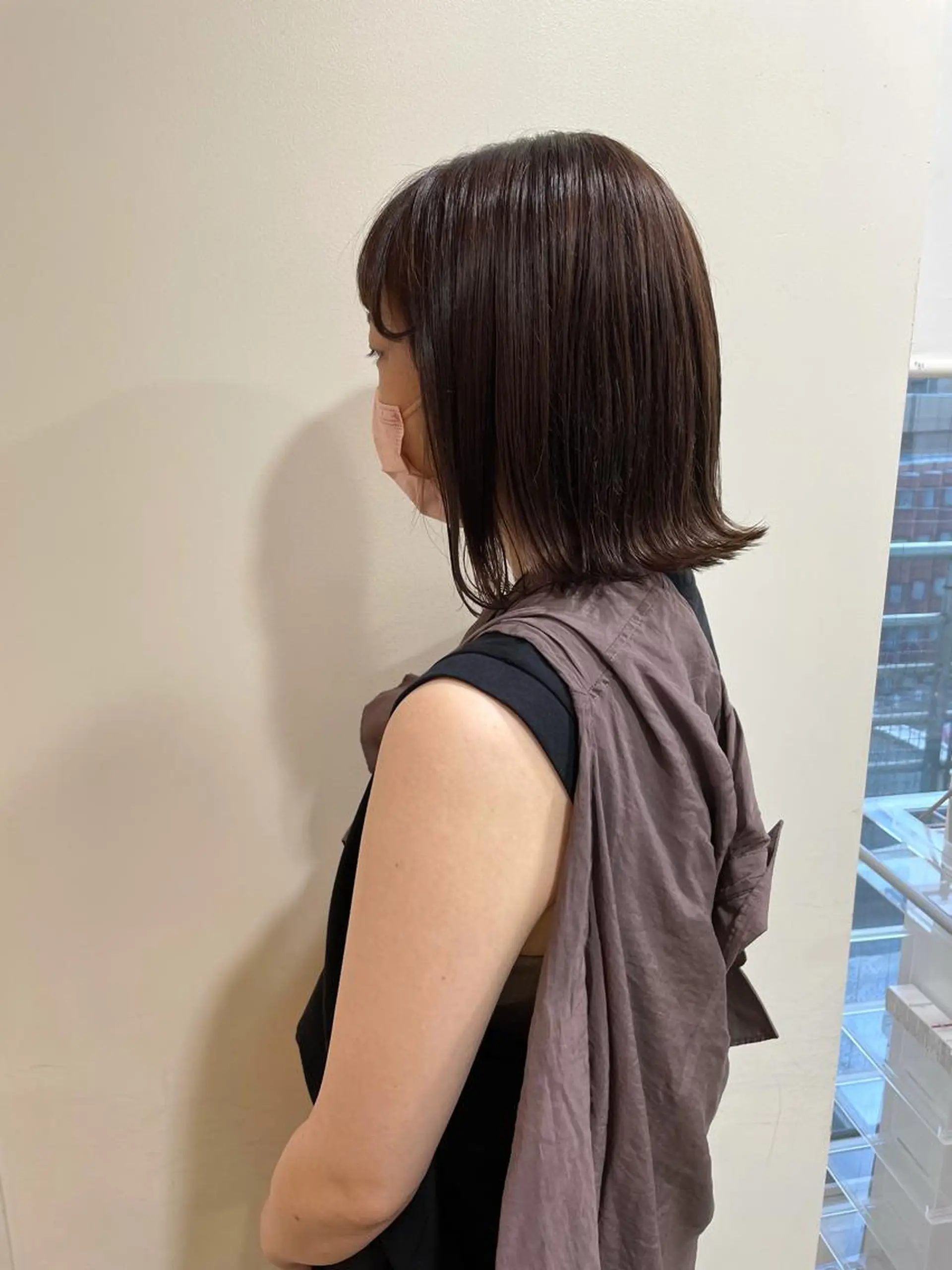 ミディアム カラー MIOベージュカラー 柔らかいカラーのヘアスタイル