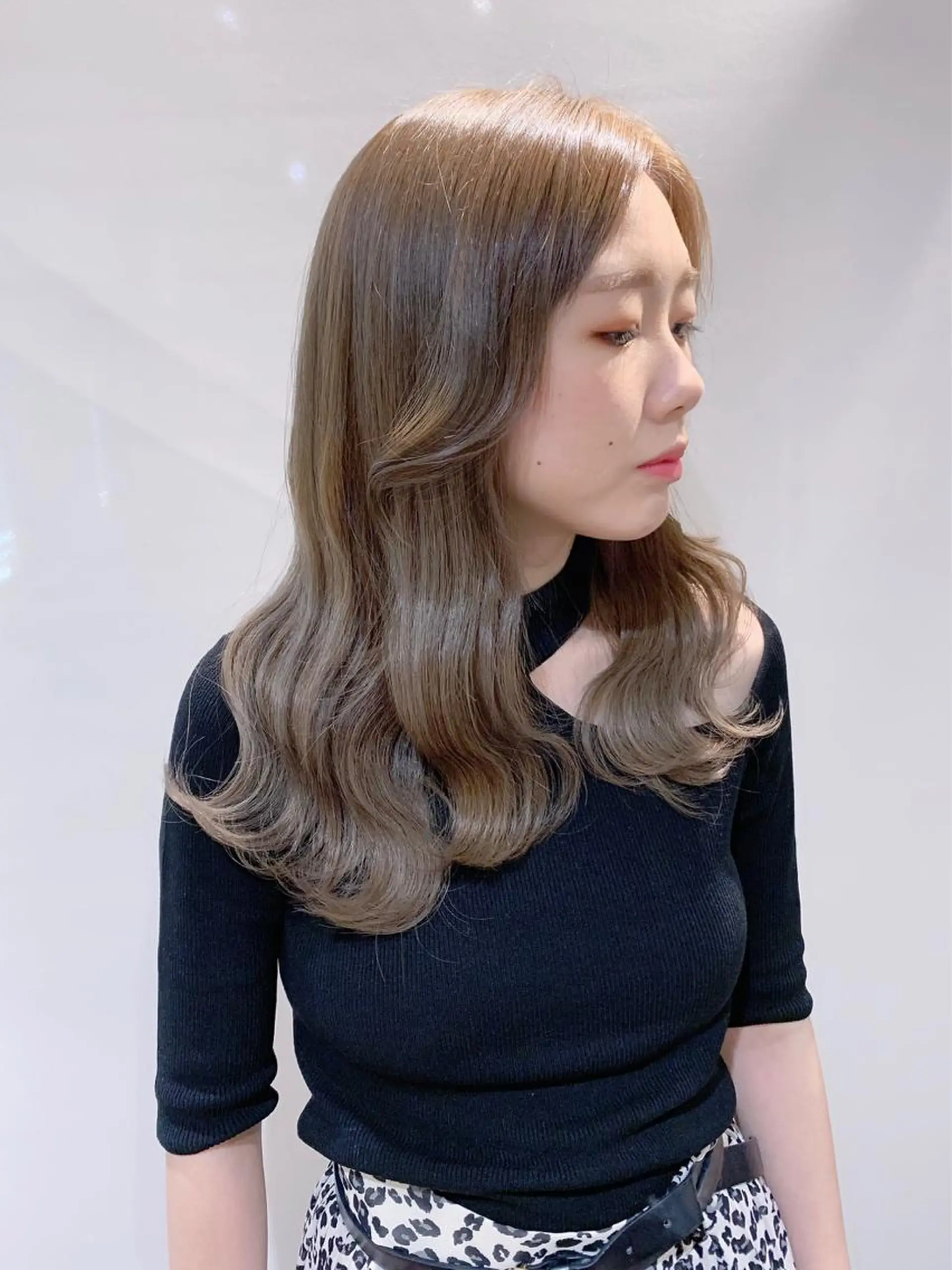 ミディアム カラー ヘアアレンジ 柔らか垢抜けｶﾗｰと ｶｯﾄ🫧ASUKAのヘアスタイル