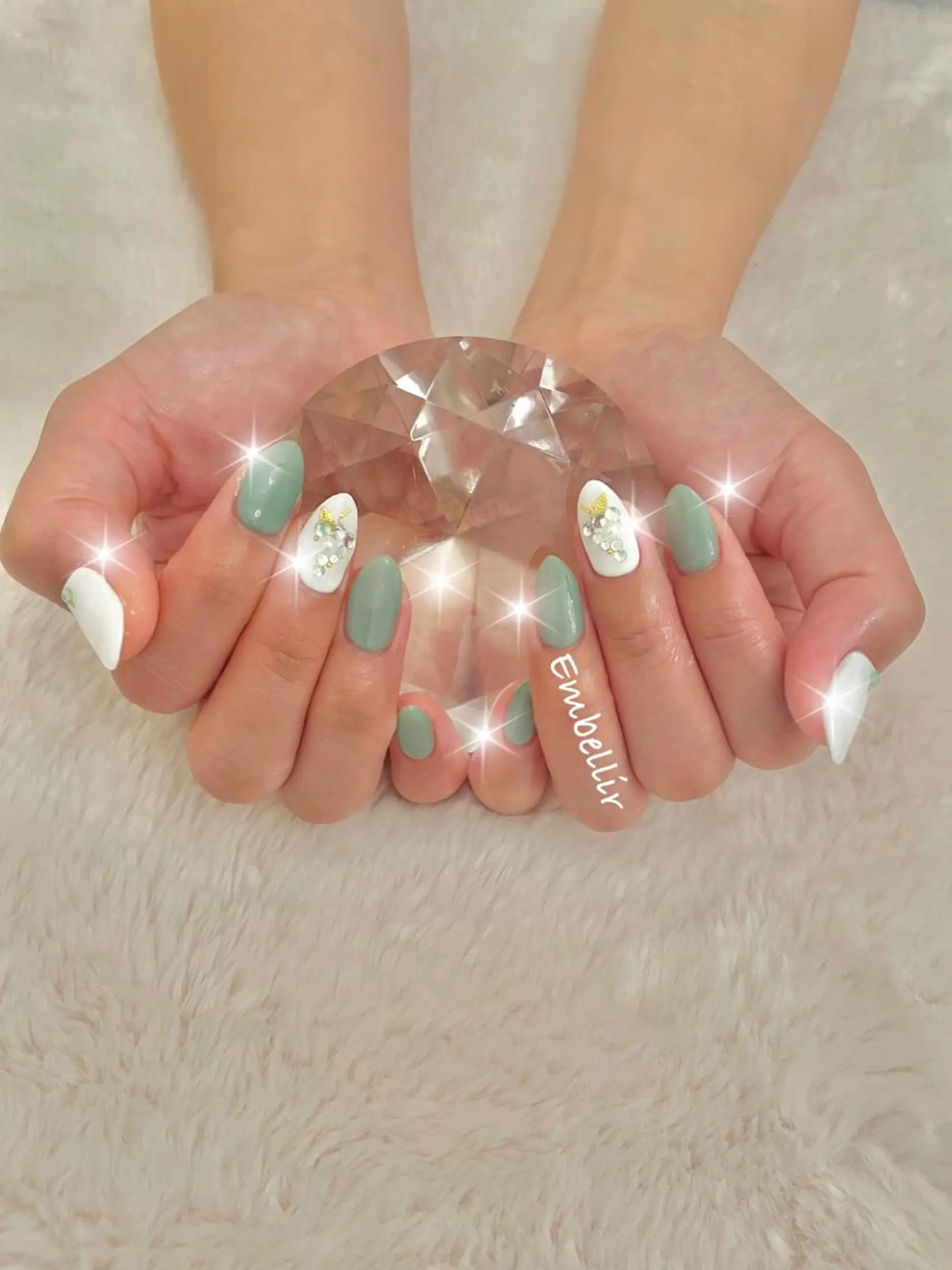 ネイル アートネイル EMILUCA 北河希のエステ・リラクイメージ