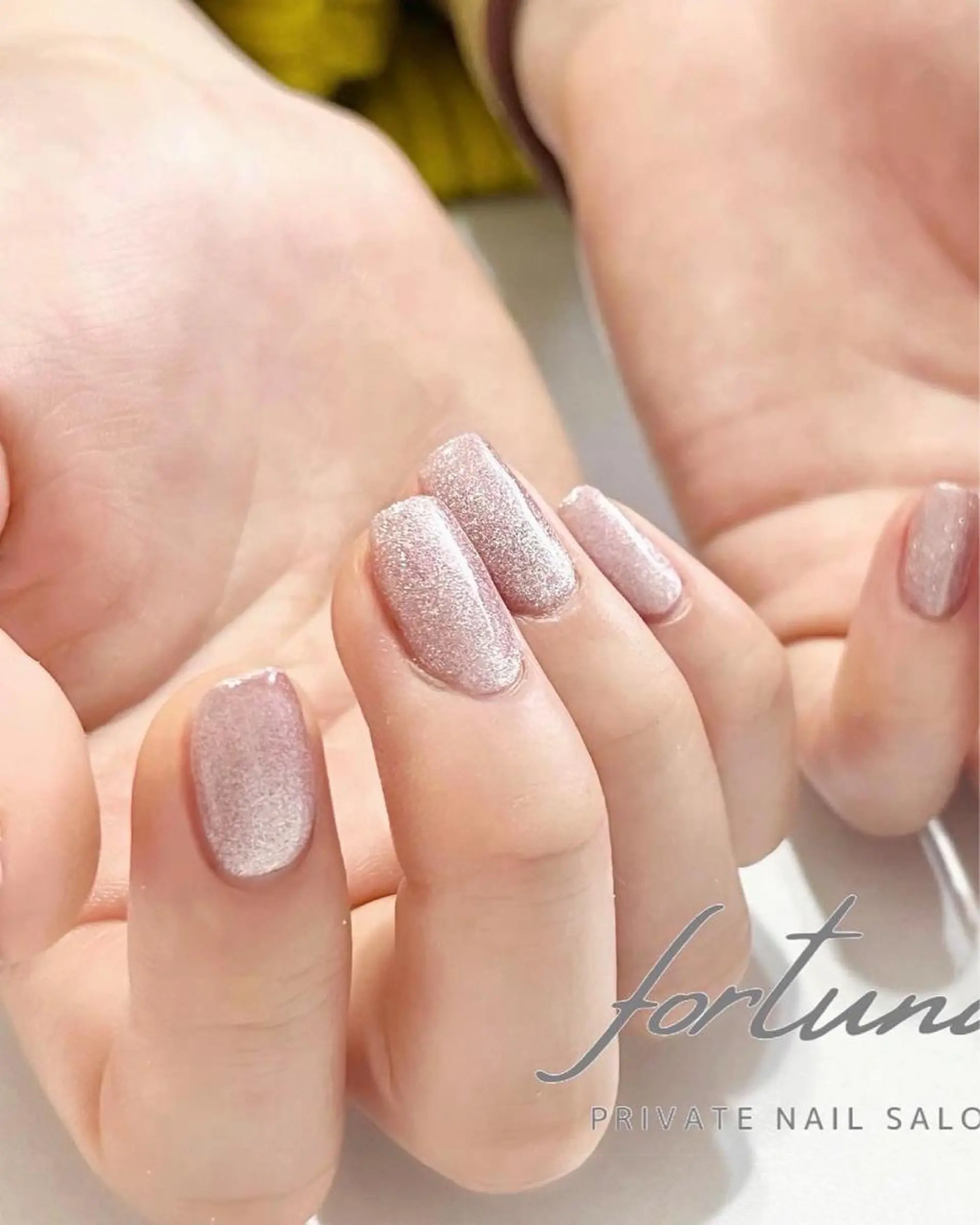 ネイル アートネイル ジェルネイル マグネットネイル オフィスネイル パラジェル ハンドネイル fortuna 武藤裕美のネイルデザイン