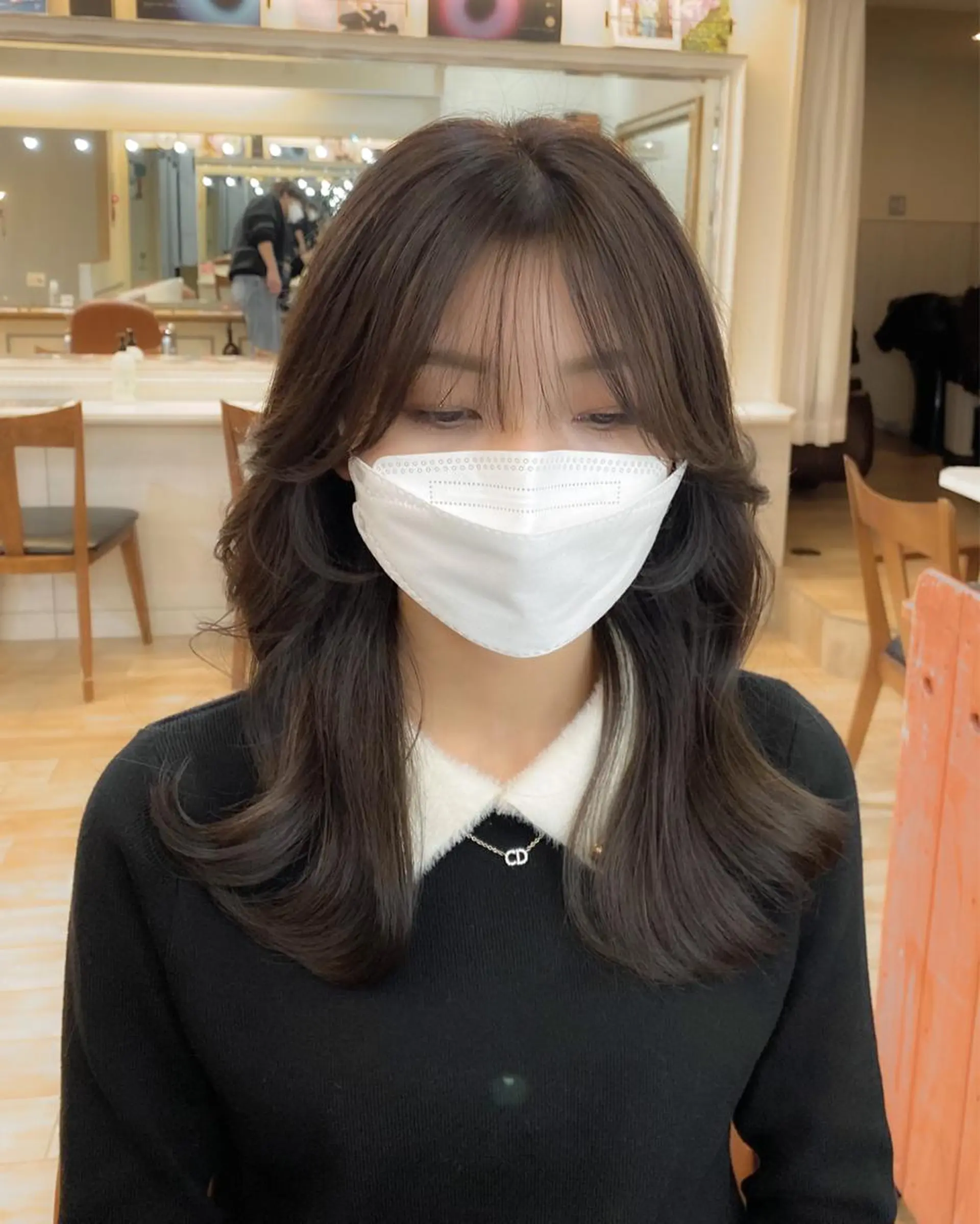 セミロング カラー くびれヘア 顔まわりレイヤー 顔周りカット 韓国風ヘア レイヤーカット 横浜/レイヤーカット /韓国ヘア/佐藤記正のヘアスタイル