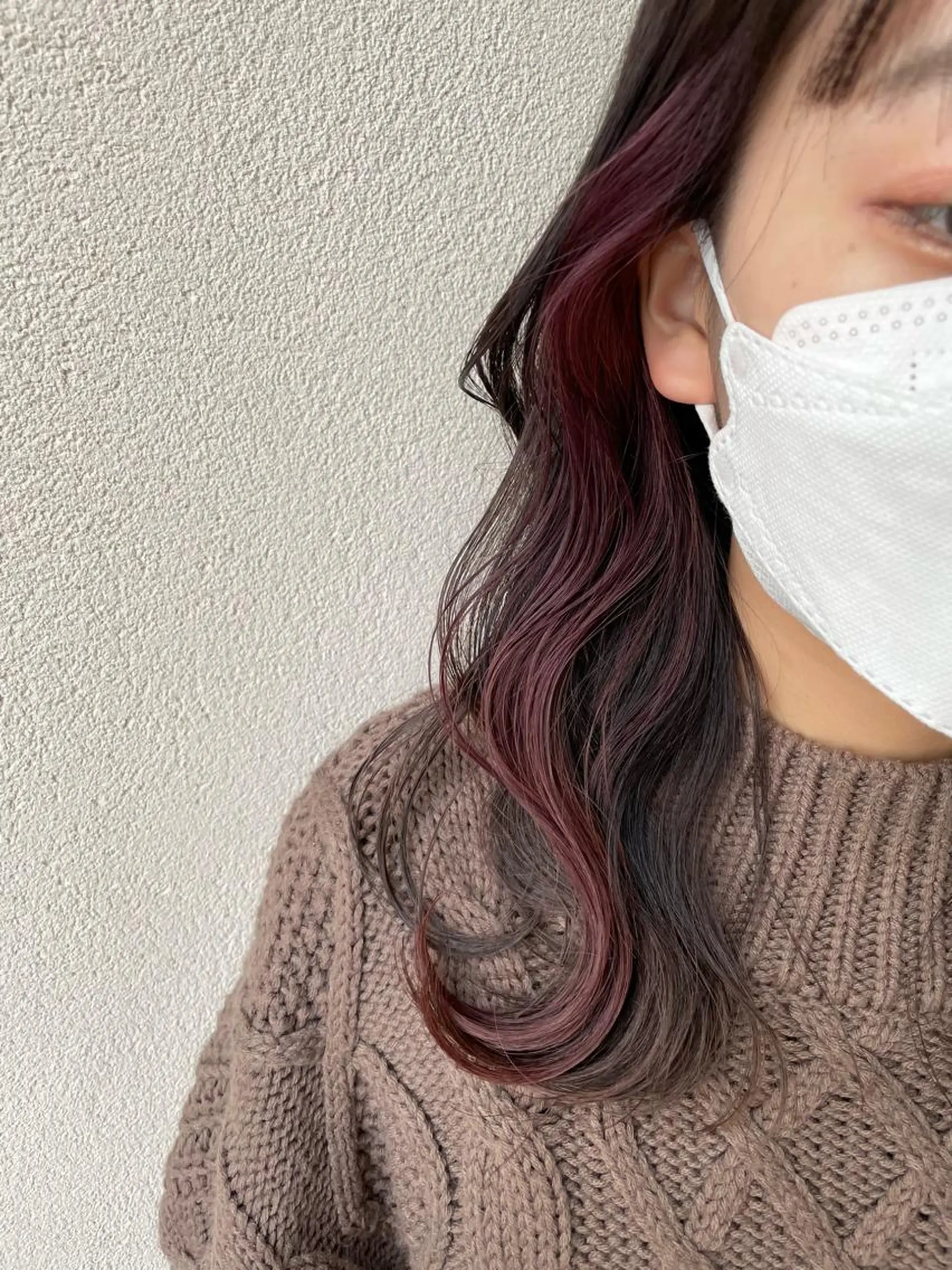 セミロング カラー アッシュ アッシュグレー アッシュグレージュ イヤリングカラー グレージュ ヘアカラー トリートメント 沢田 瞳のヘアスタイル