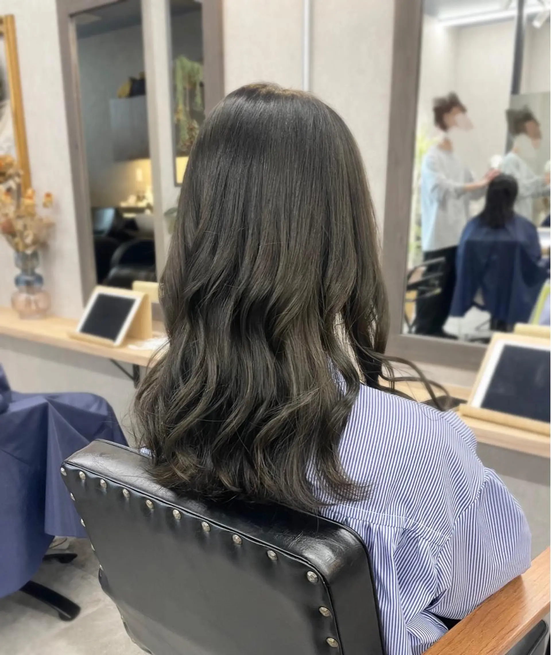 ミディアム カラー いなみね はるきのヘアスタイル