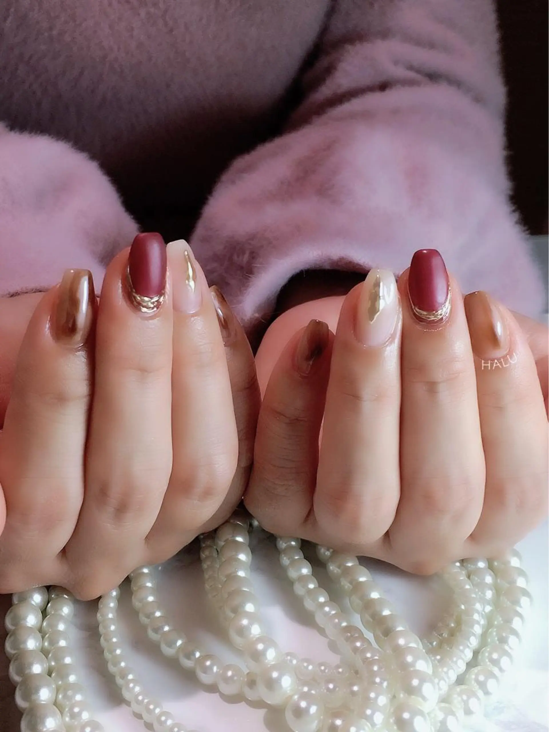 ネイル ミラーネイル ニュアンスネイル HALU ハルのネイルデザイン