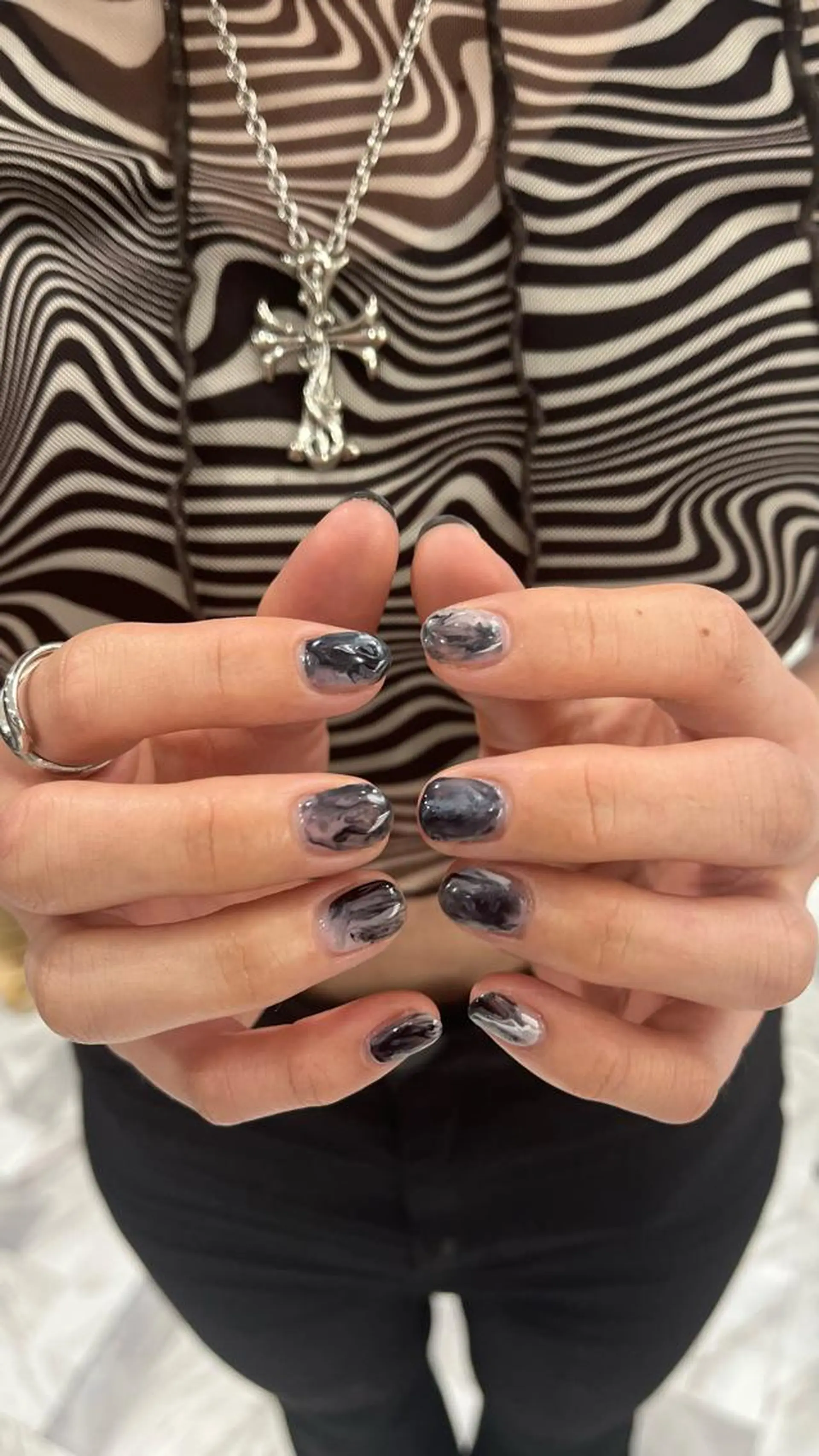 ネイル ニュアンスネイル mai🤍縮毛酸性ス トレート/アイリストのヘアスタイル