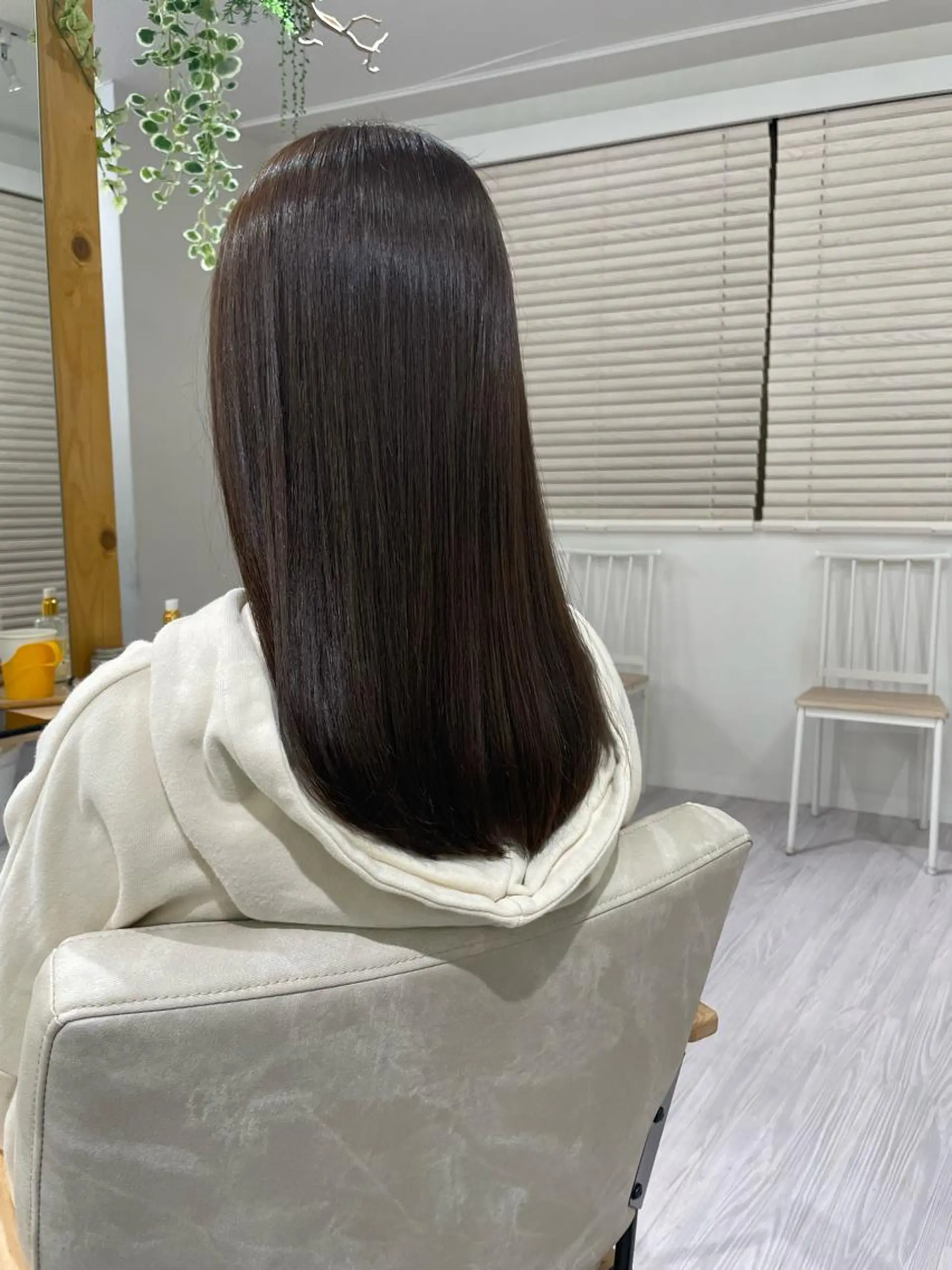 セミロング トリートメント Nero✂︎ officialのヘアスタイル