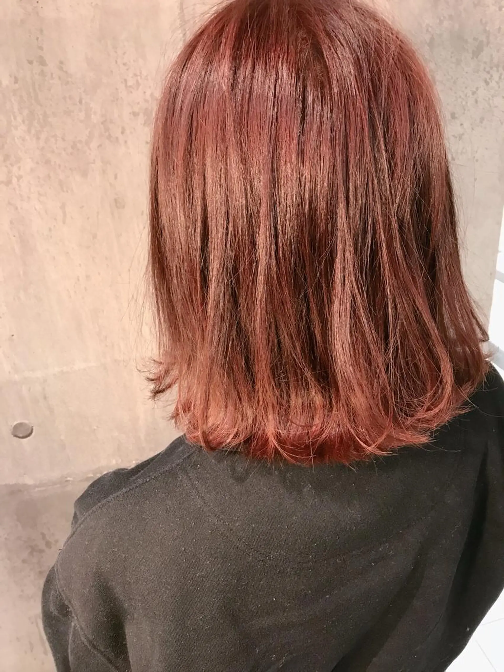 ショート カラー 透明感カラー イルミナカラー ピンクカラー カット ヘアカラー トリートメント 田室 和幸のヘアスタイル