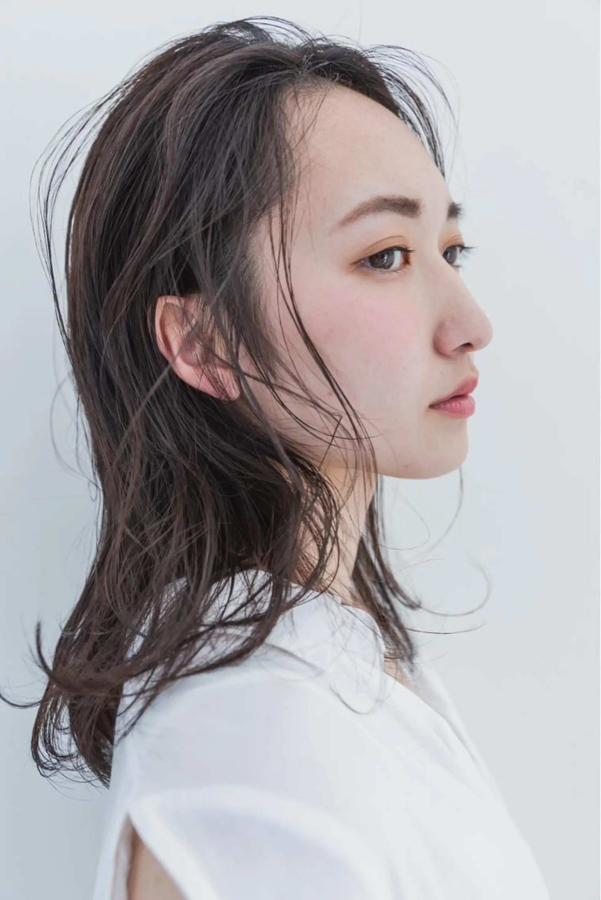 セミロング カラー ツジガキ ユウスケのヘアスタイル