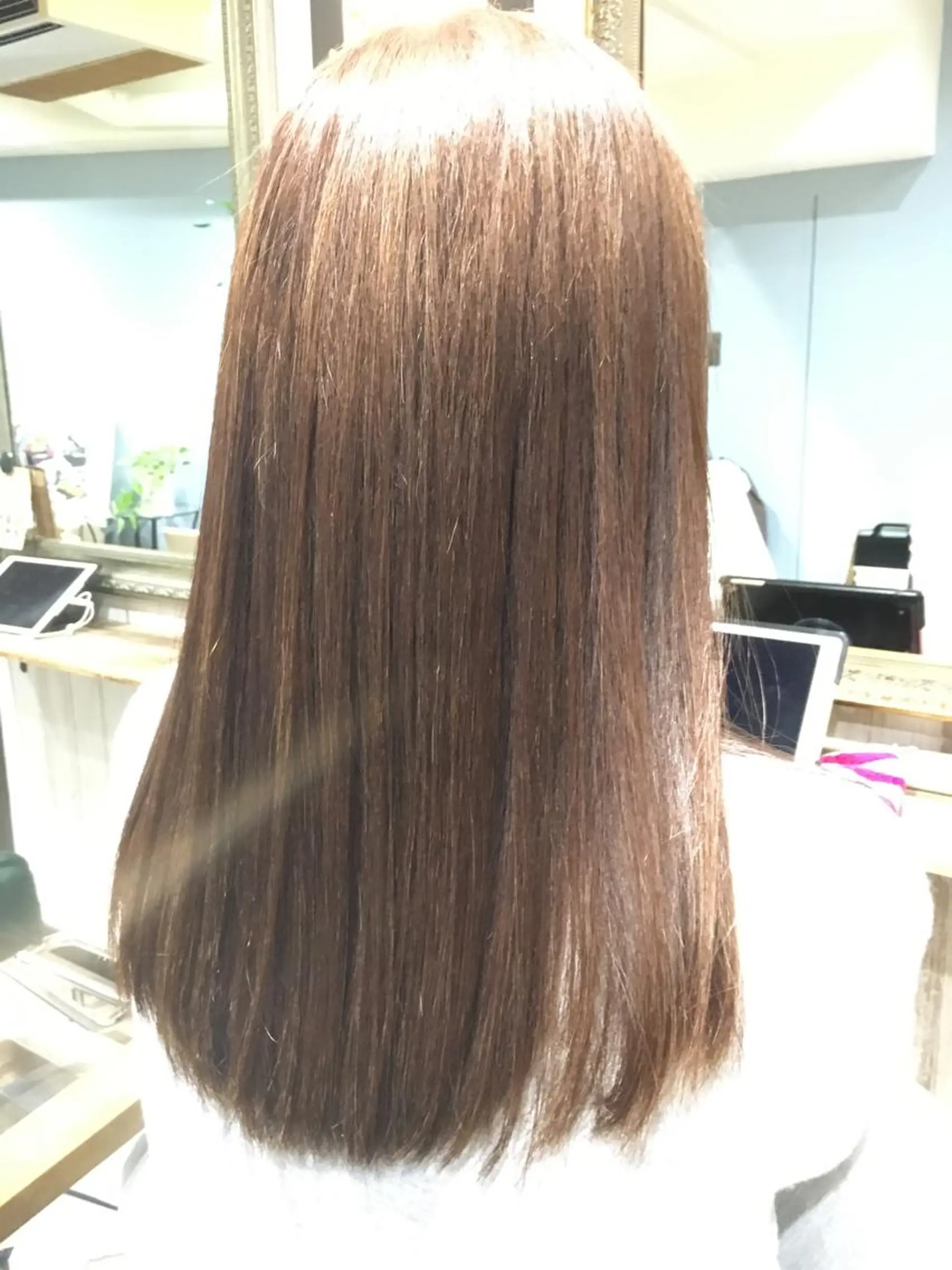 セミロング カラー カット ヘアカラー 縮毛矯正 トリートメント 髪質進化系へ 💇‍♀️Yasuのヘアスタイル