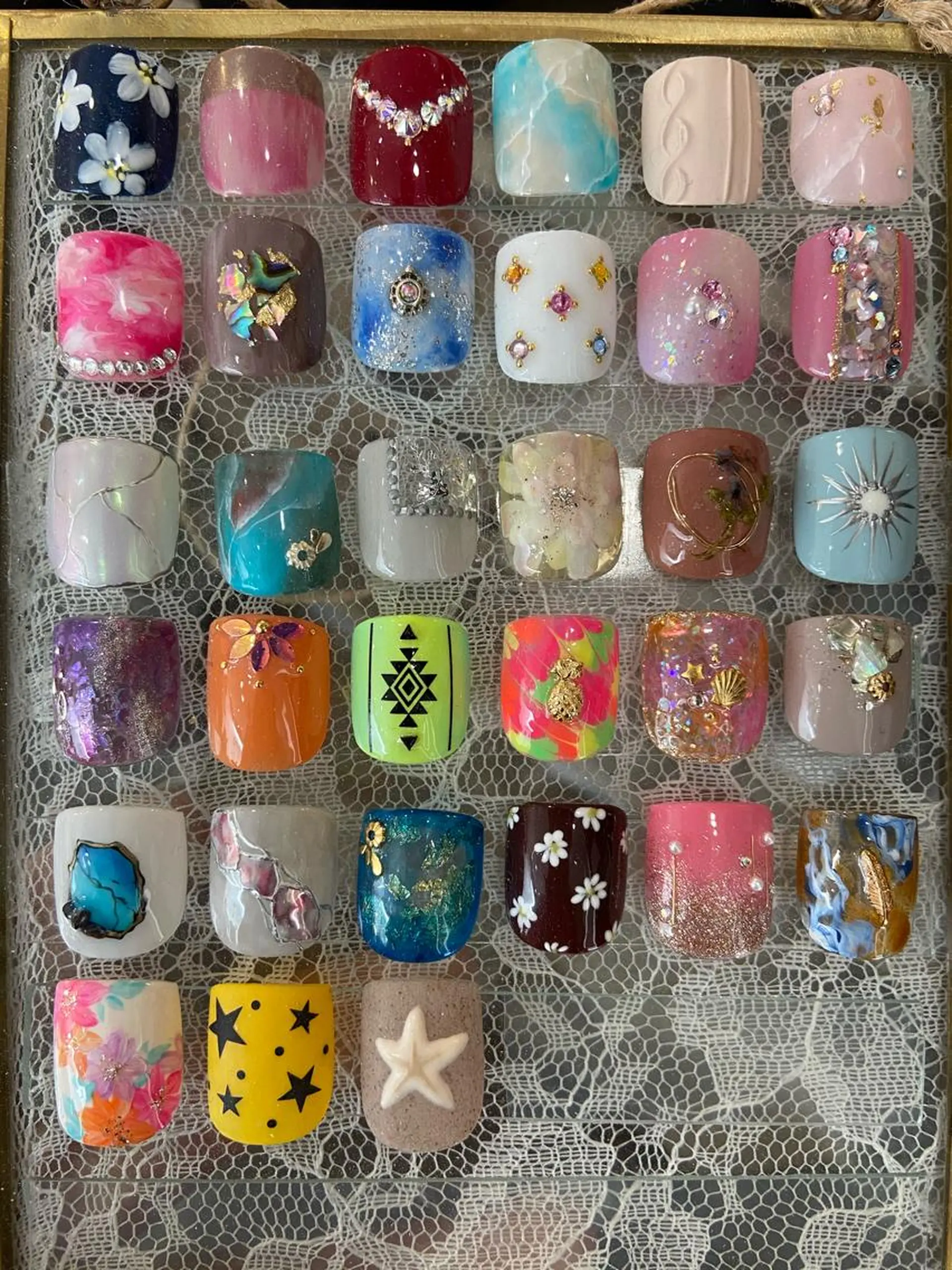 ネイル 【DELICAT】 溝の口店　KUMIのネイルデザイン