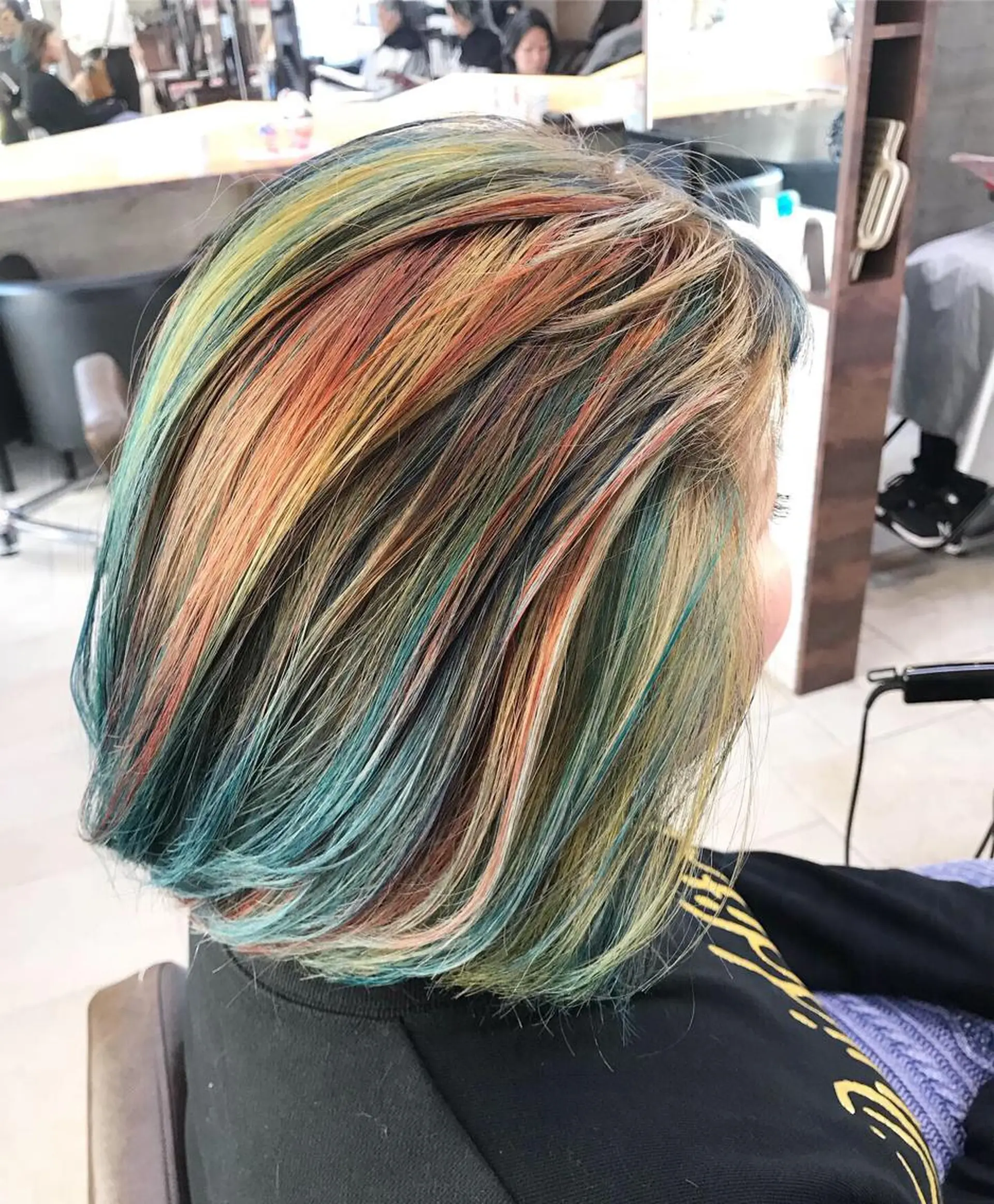 カラー ウルフレイヤー 縮毛矯正/ヒロシのヘアスタイル