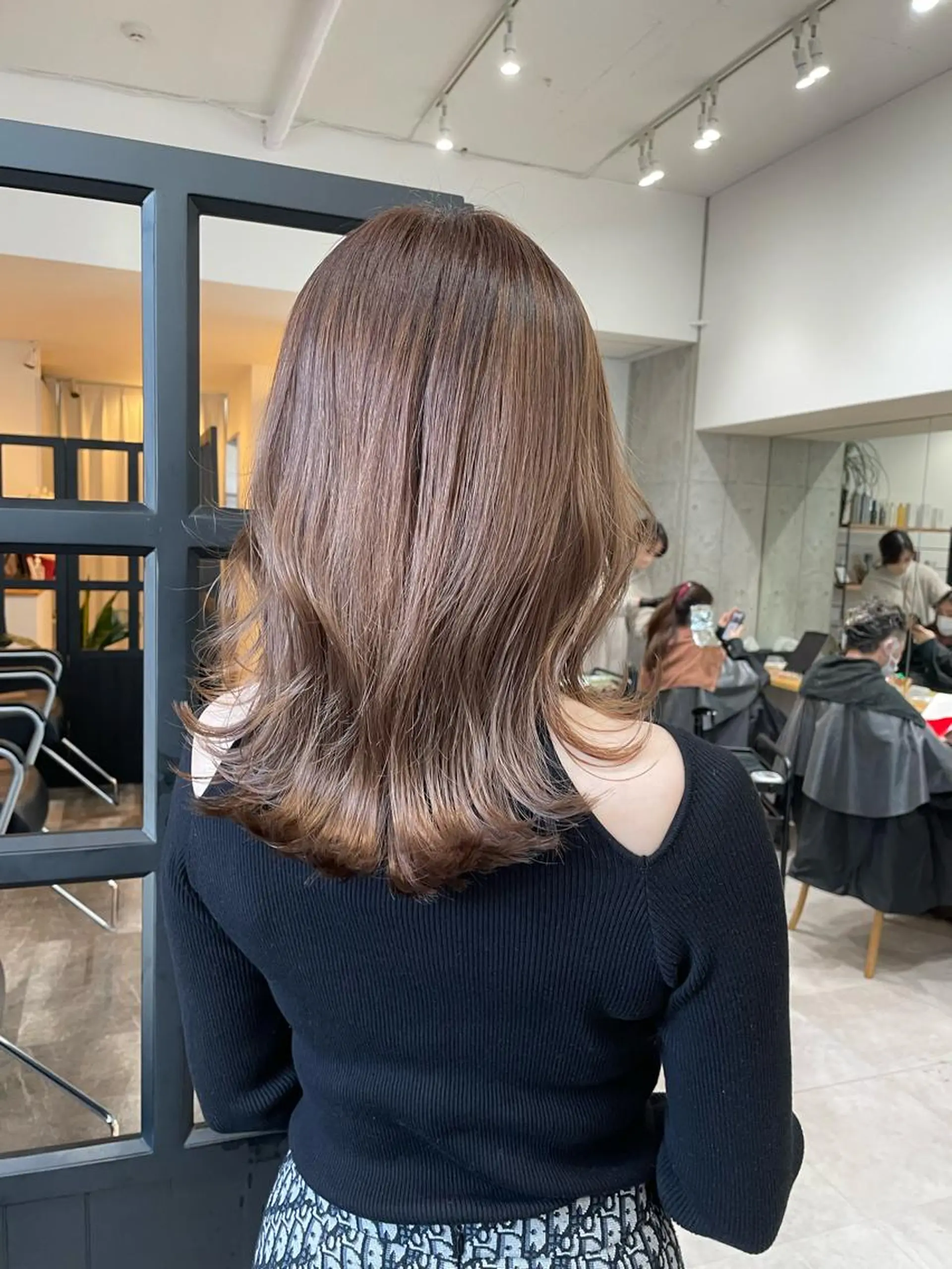 ミディアム ヘアカラー トリートメント ✨透明感カラー/縮毛 恵比寿HAYATO✨のヘアスタイル