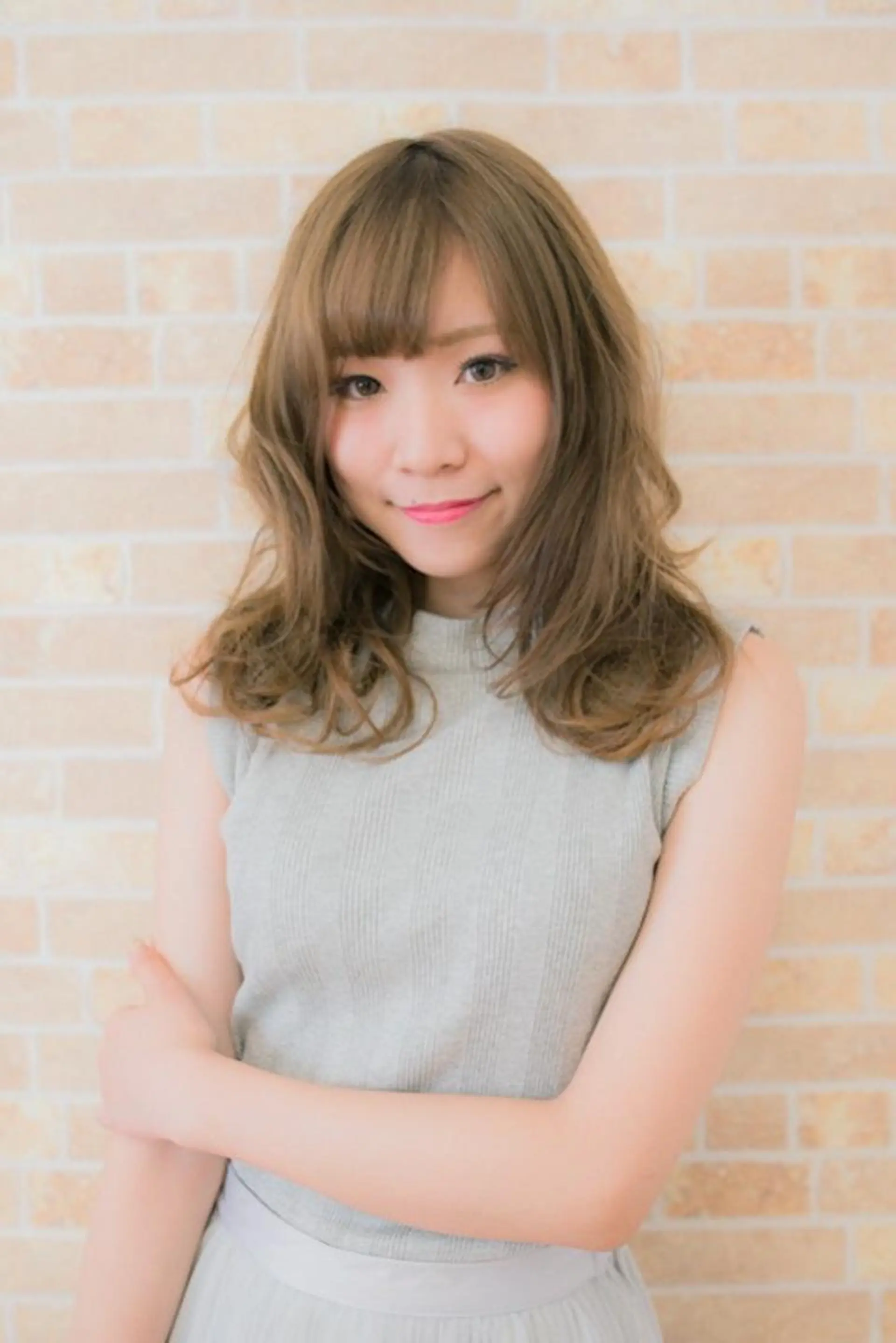 カラー カット ヘアカラー トリートメント LEAPARCHE リープアルケーのヘアスタイル