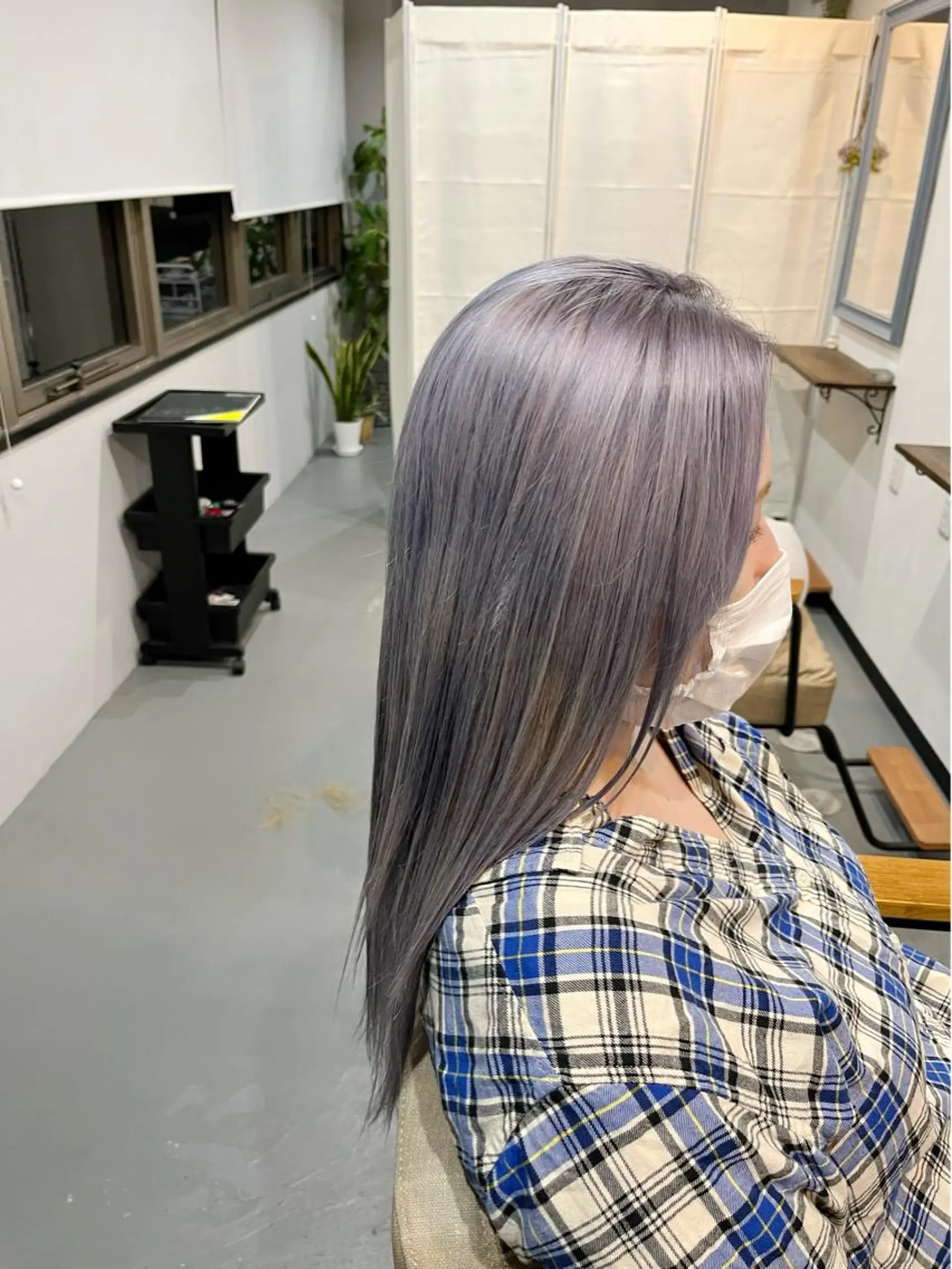 セミロング ✨艶感/透け感✨Sherry所属・艶髪/ハイトーン Sherryのヘアスタイル