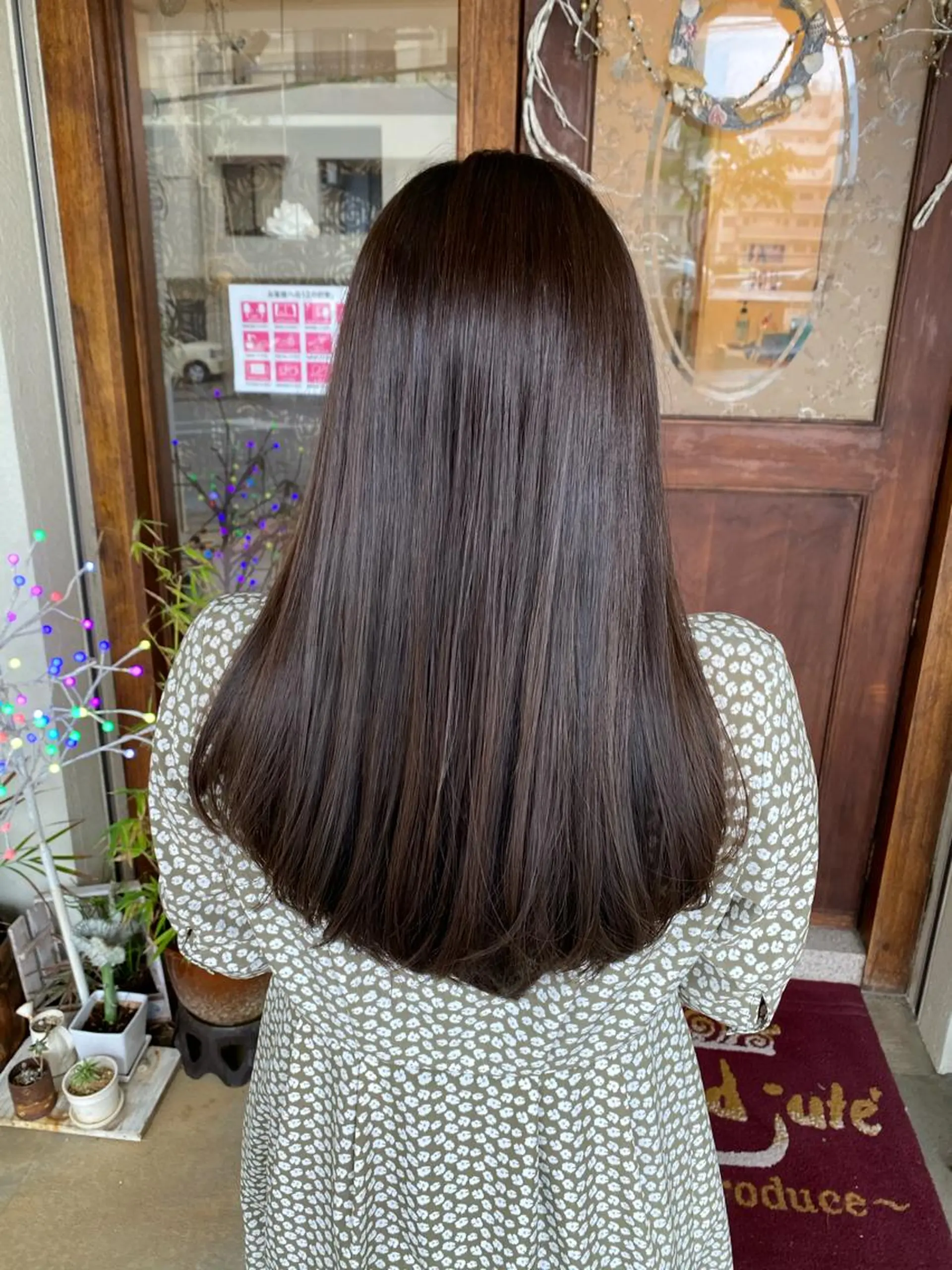 ミディアム カラー イルミナカラー カット ヘアカラー grand juteのヘアスタイル