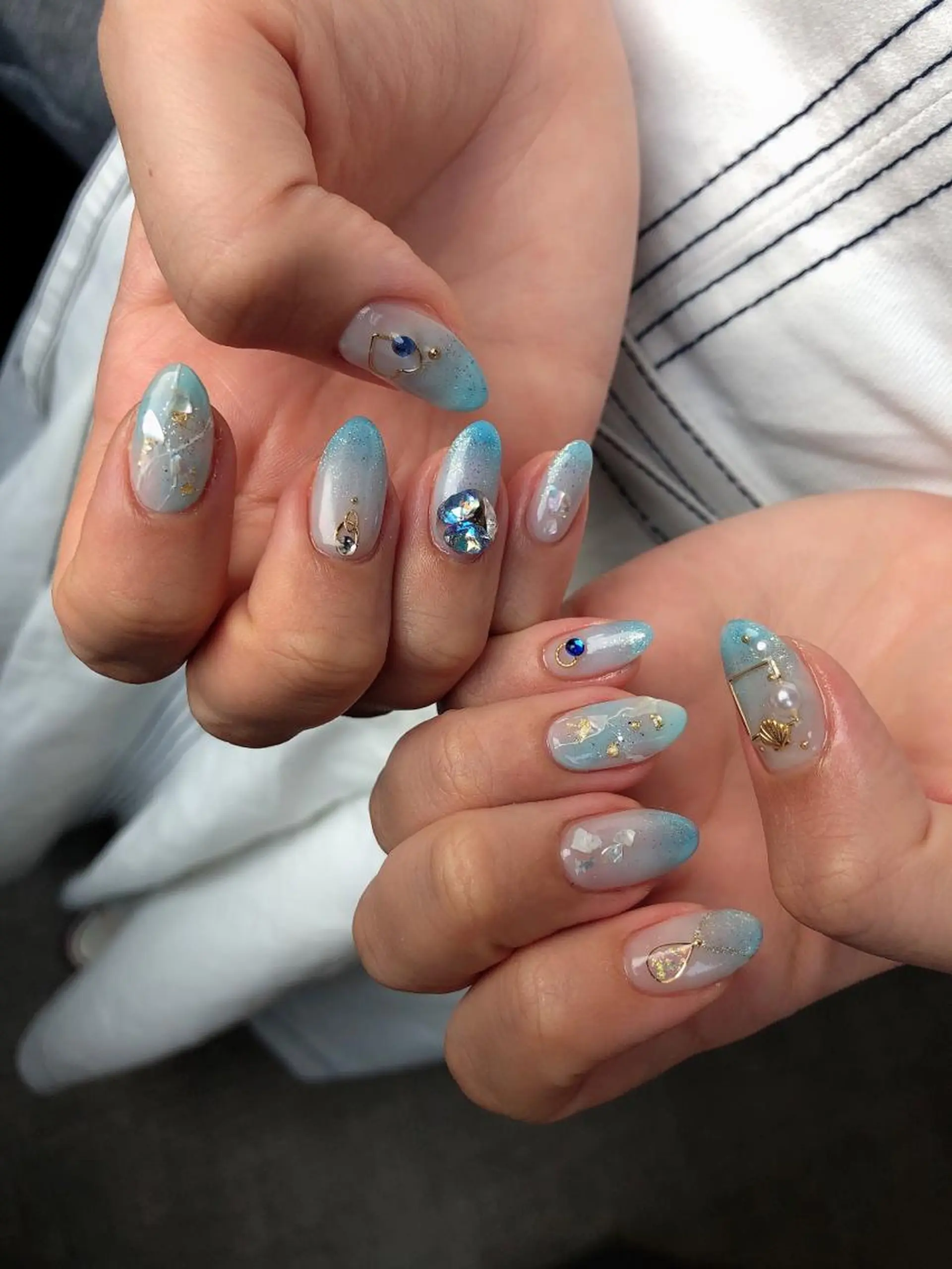 ロング カラー ヘアアレンジ キッズ ネイル マツエク・マツパ 福田 加奈のネイルデザイン