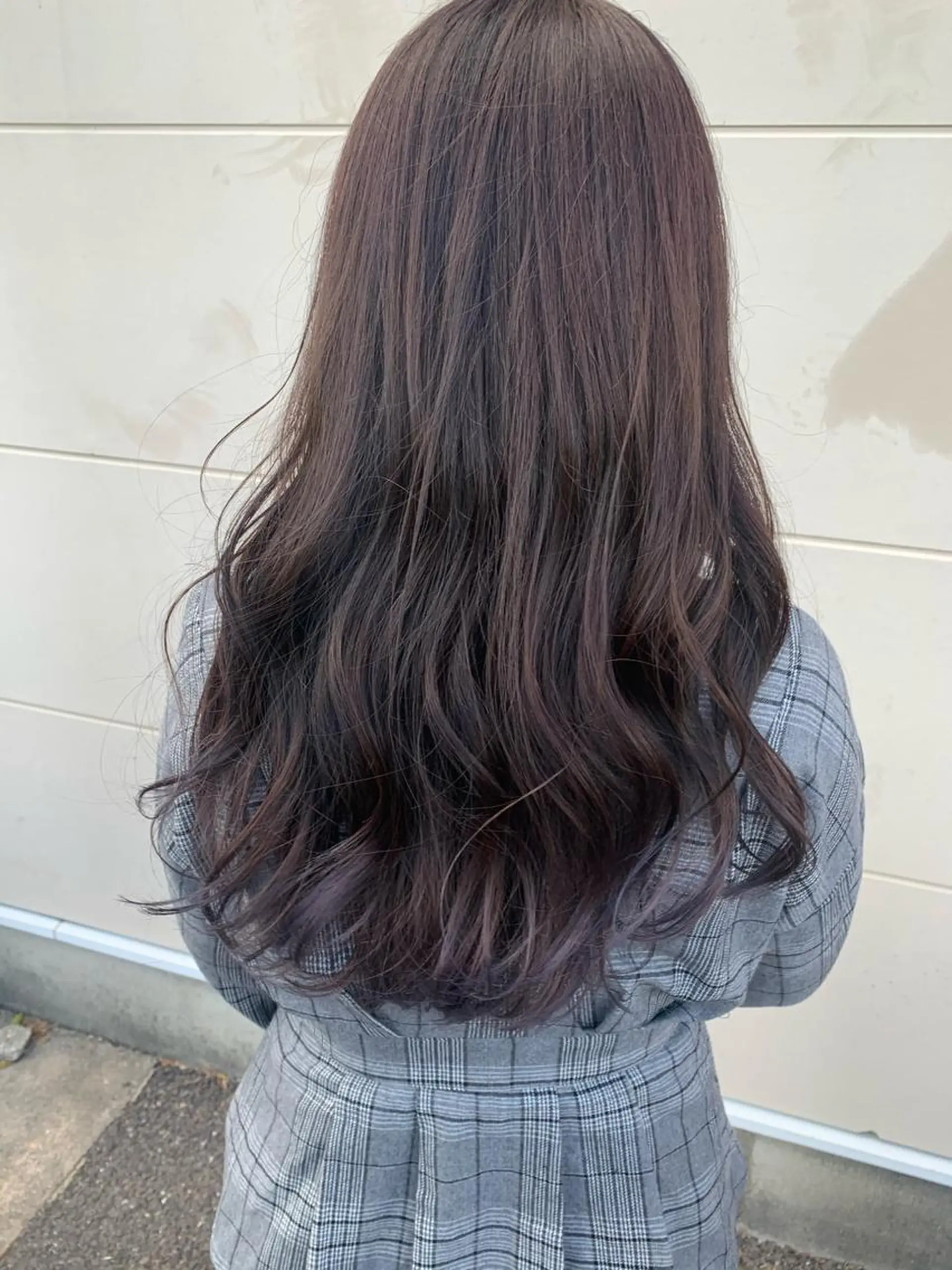 ロング カラー 齊藤 衣梨佳のヘアスタイル