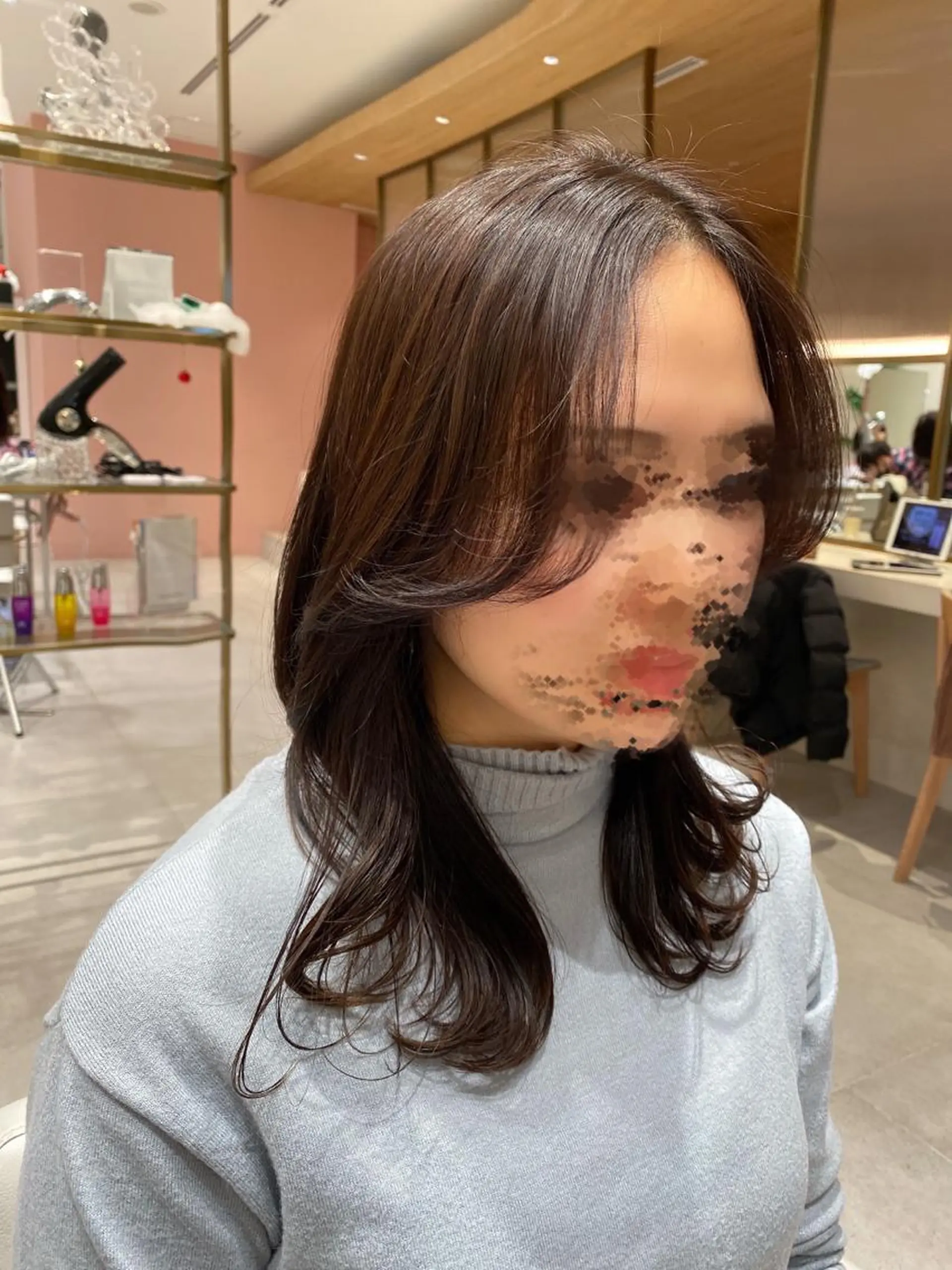 セミロング カラー 小野寺瑞希 /最小顔カットのヘアスタイル