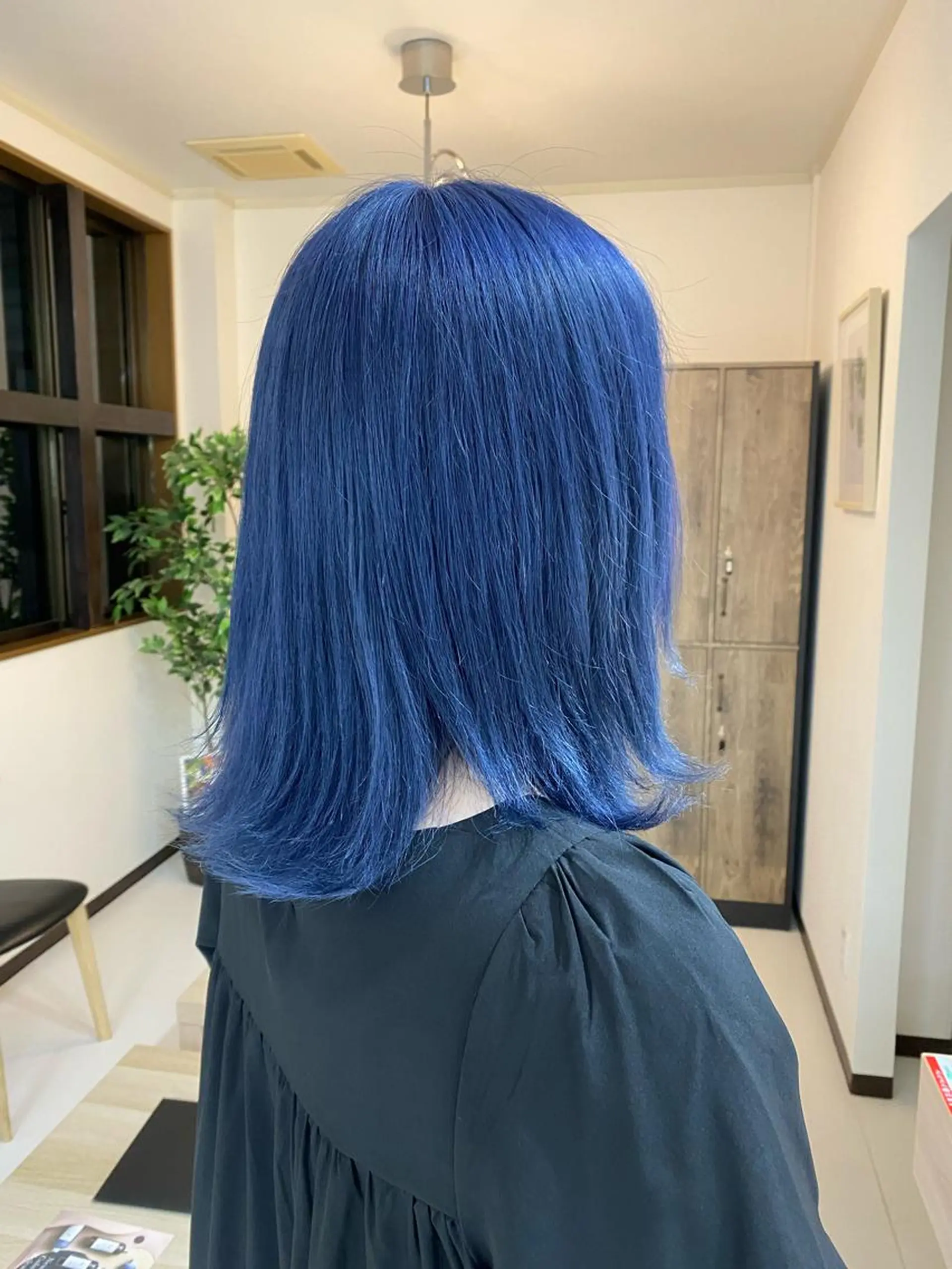 ミディアム カラー ヘアカラー 手塚 麗のヘアスタイル