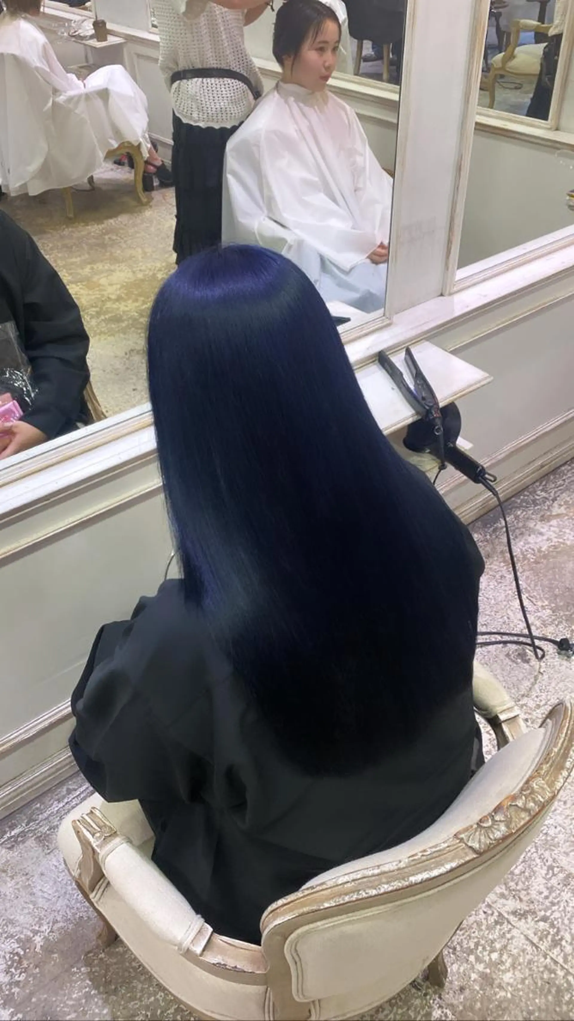 ロング カット ヘアカラー 美髪矯正 透明感 カラー⭐️ユウキのヘアスタイル