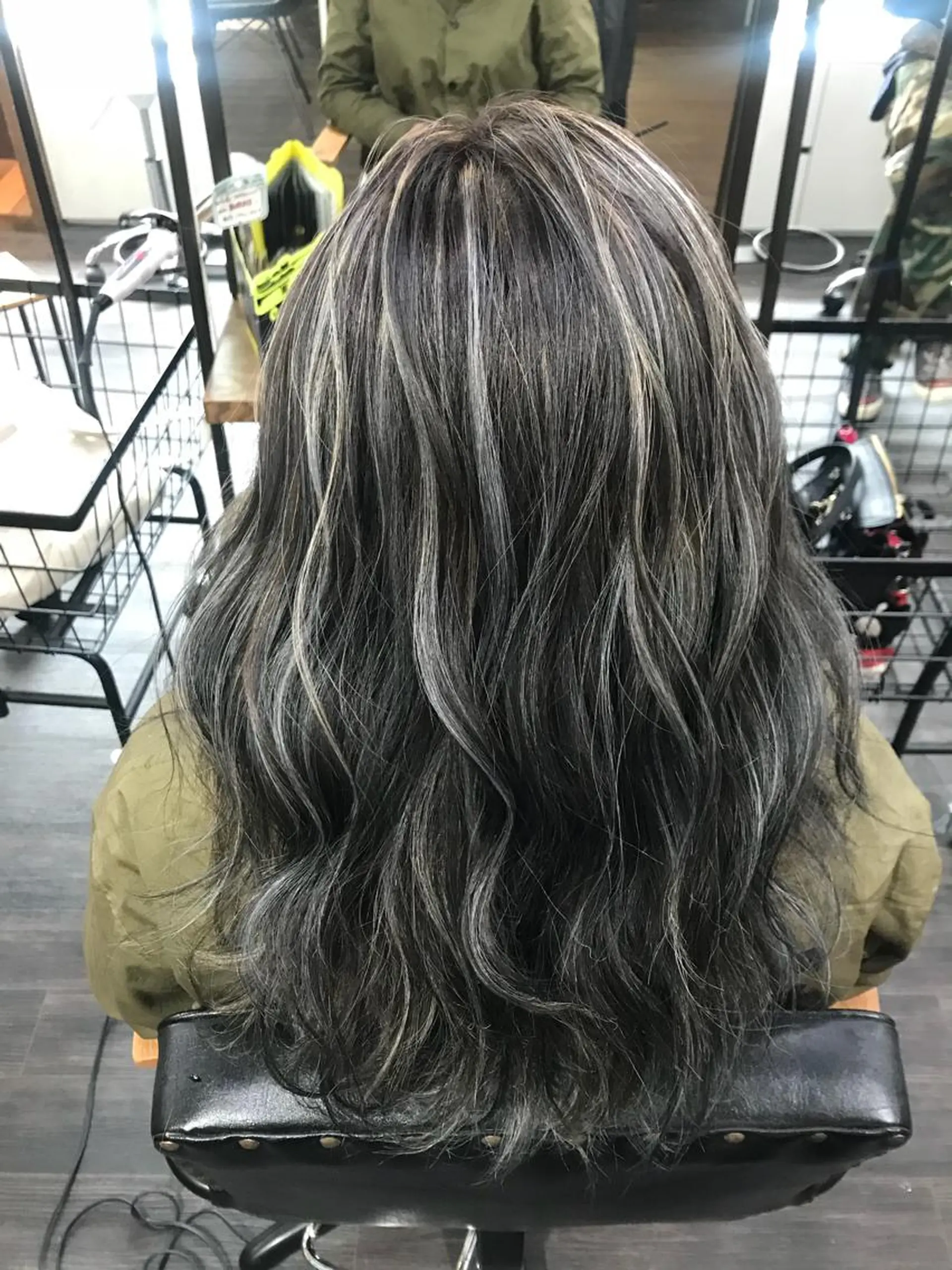 ロング 家田 竜のヘアスタイル