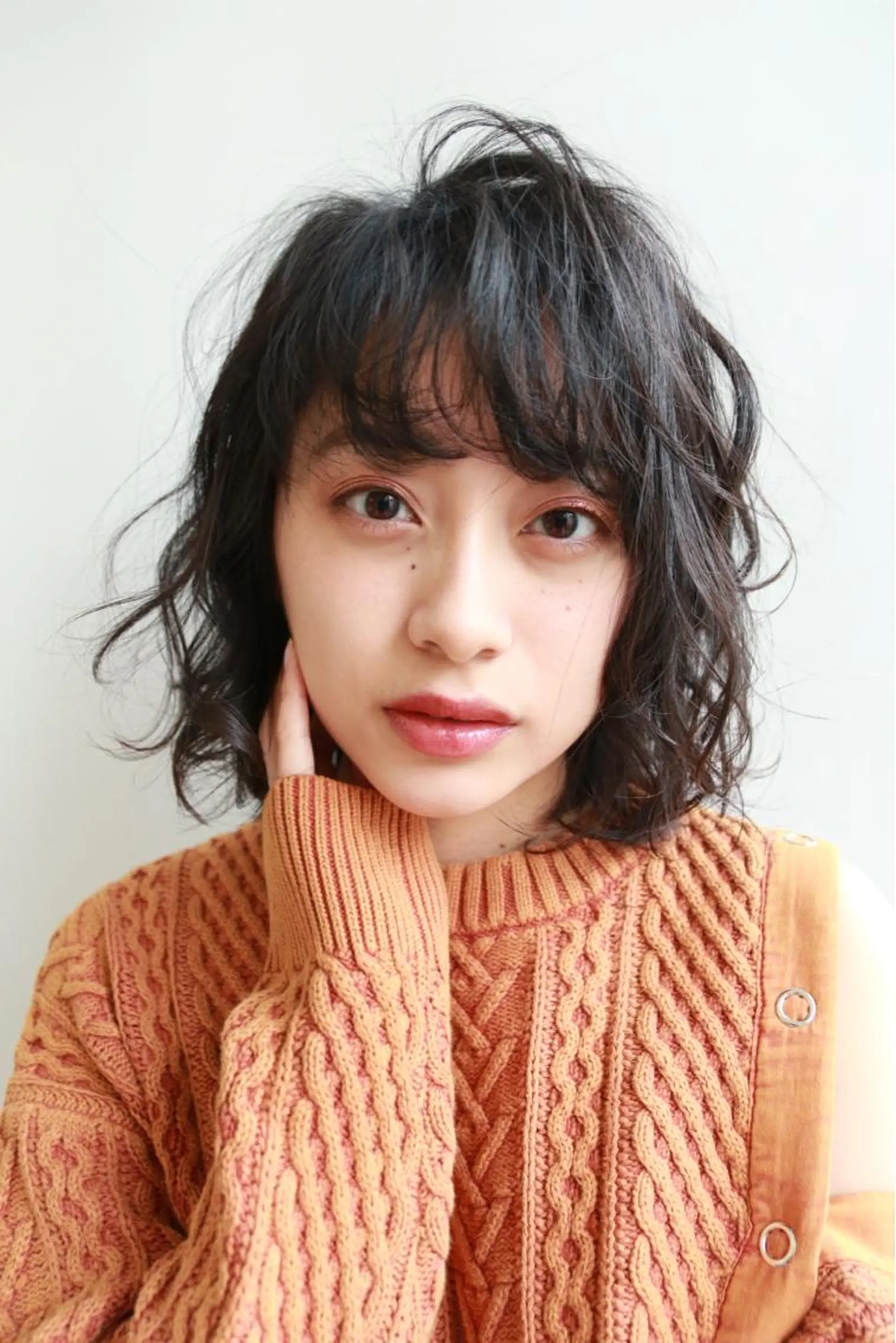 ミディアム カラー パーマ ヘアアレンジ 加藤 綾華のヘアスタイル